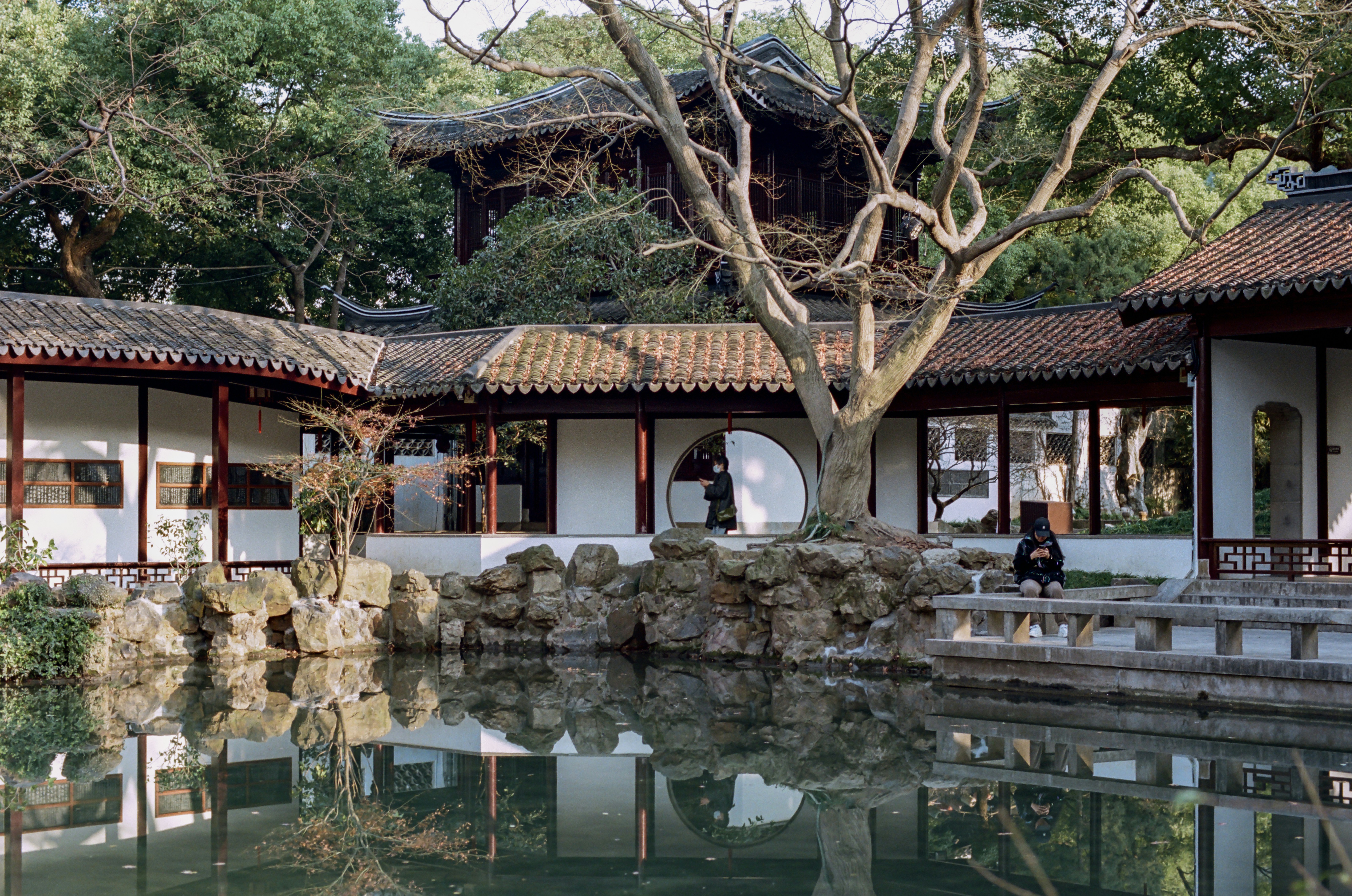 Photo by zhenyao_photo