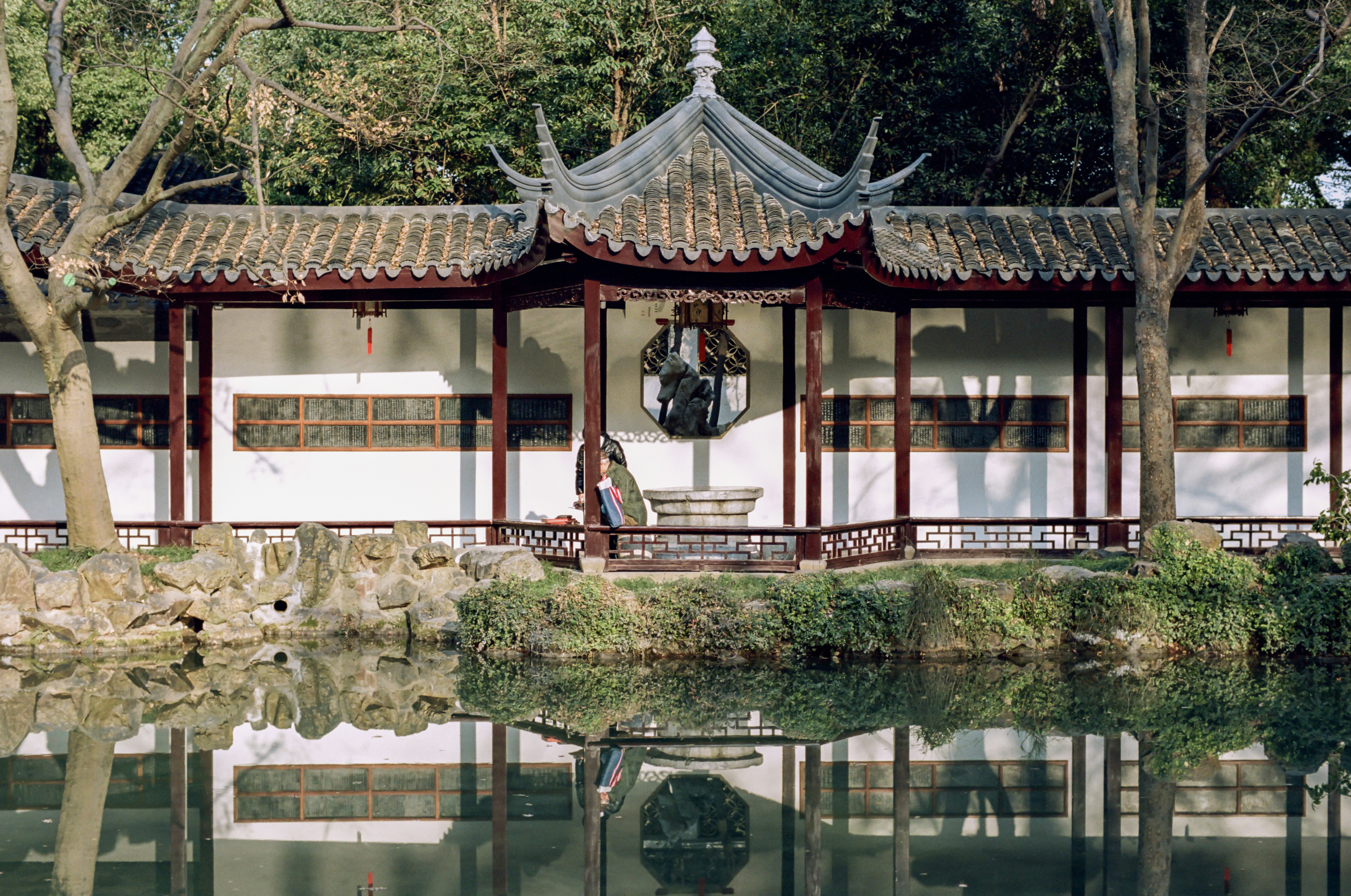 Photo by zhenyao_photo