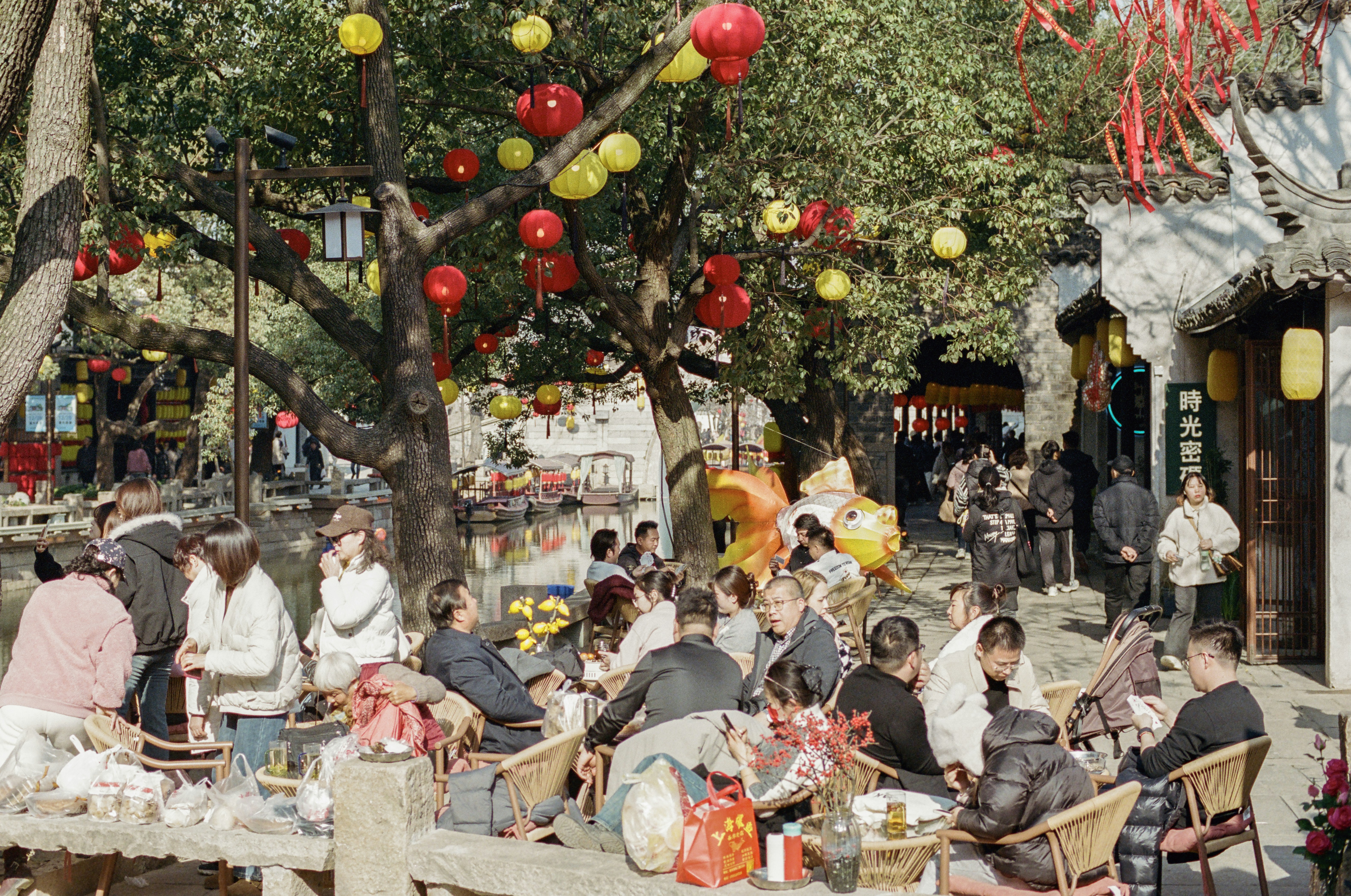 Photo by zhenyao_photo