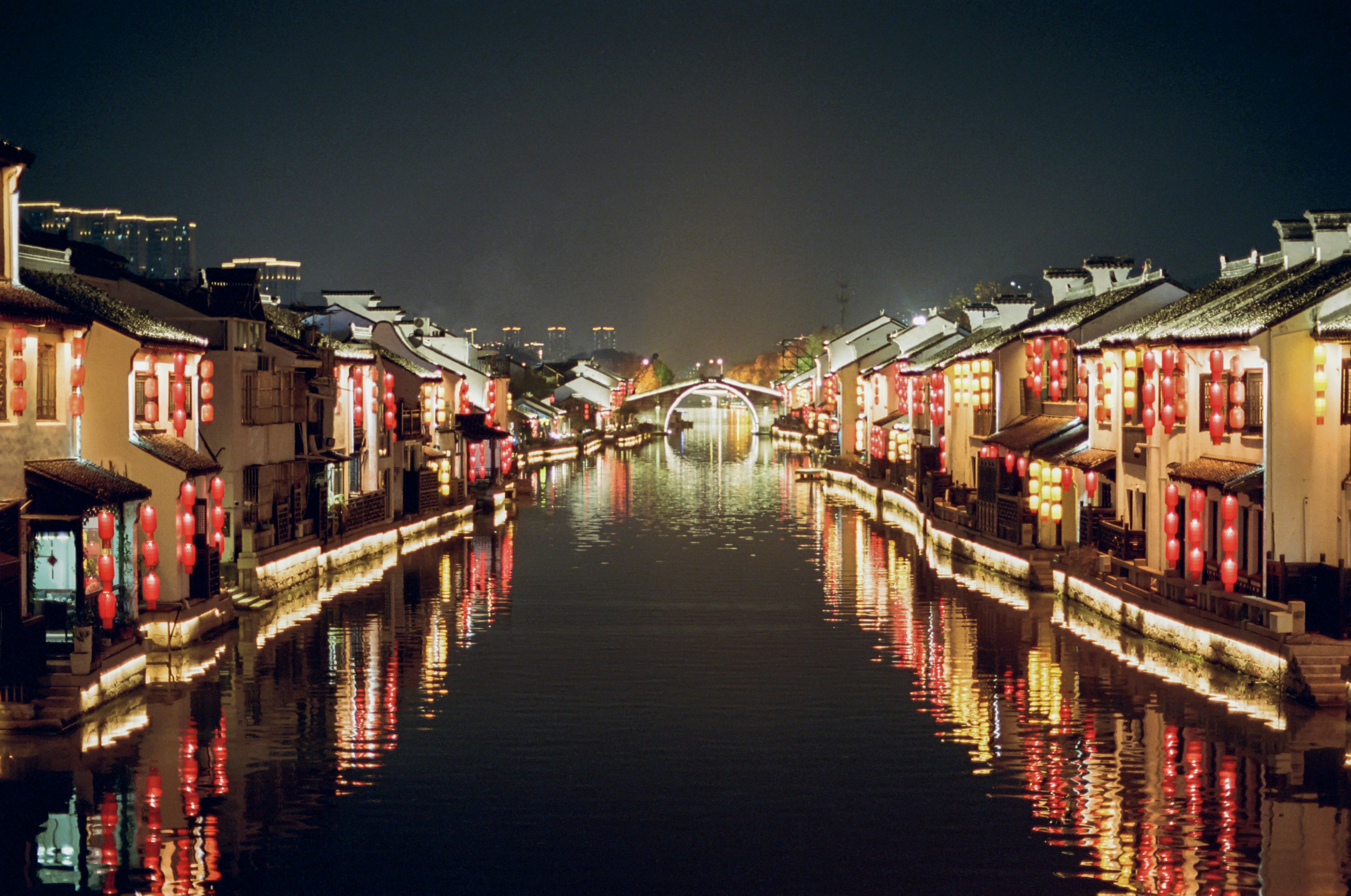 Photo by zhenyao_photo