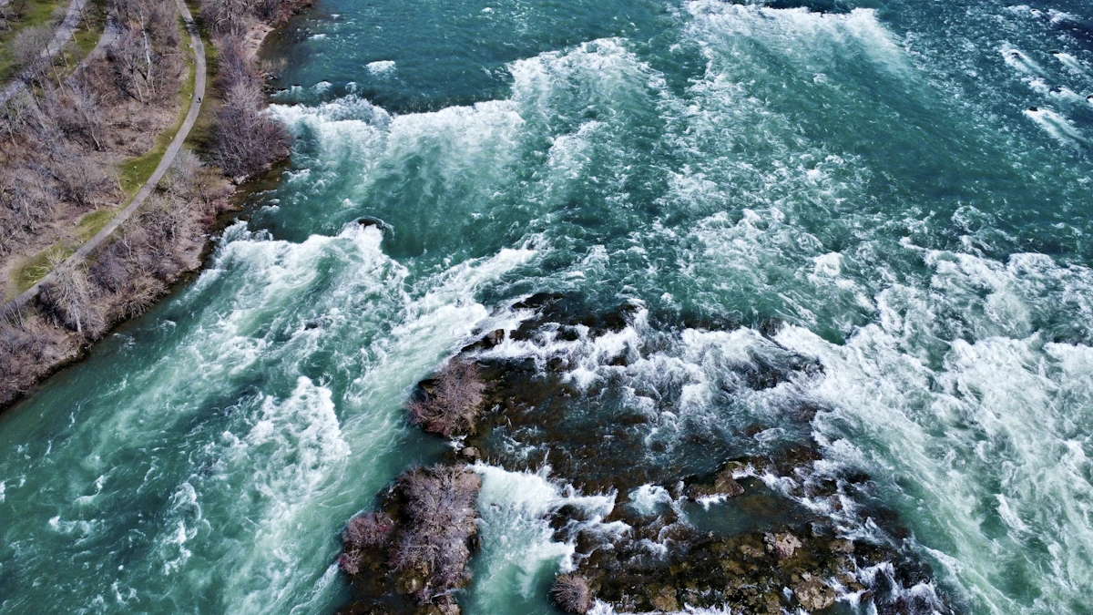 Rocky Niagara River gorge below the Falls