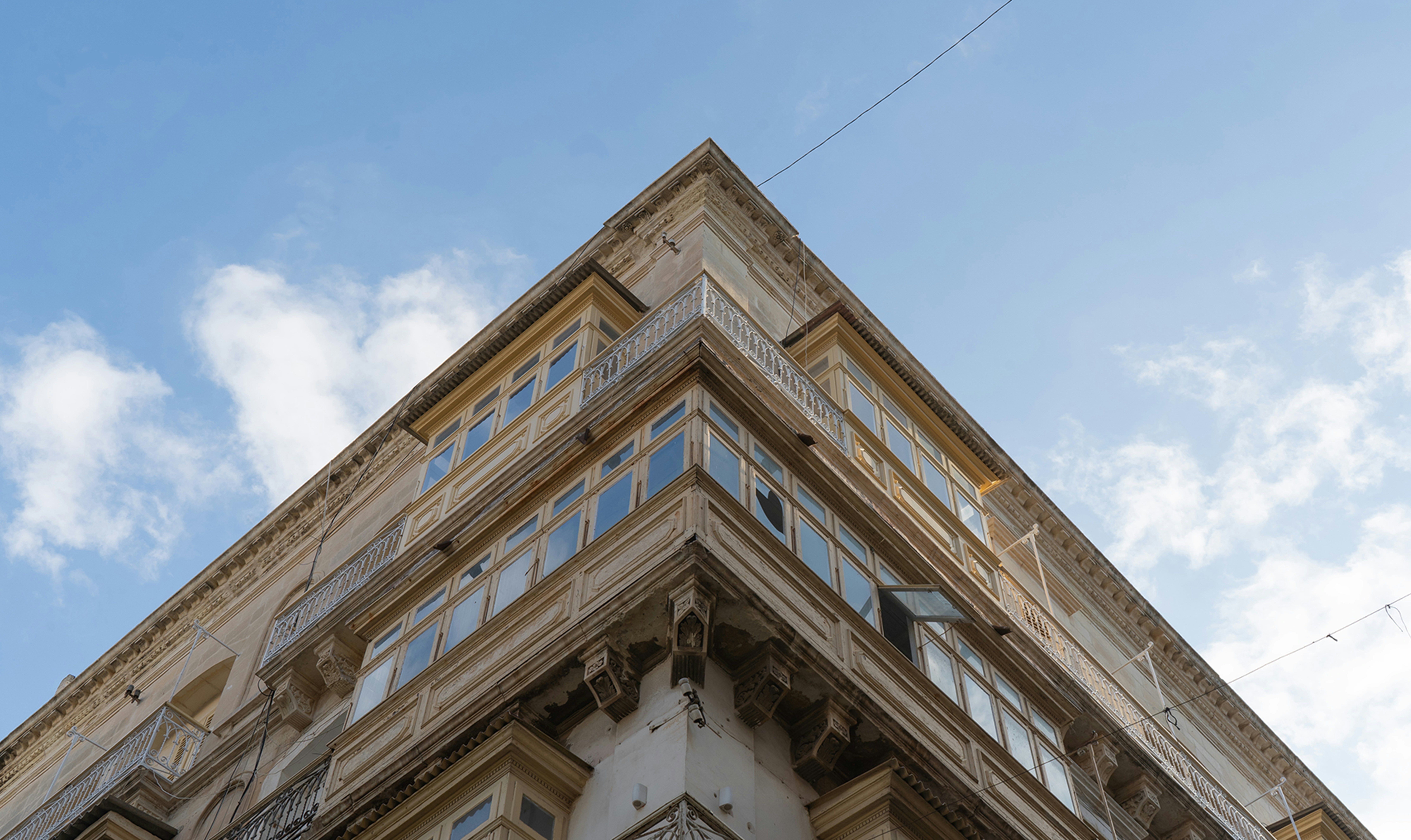 Photo by gabrielefenili