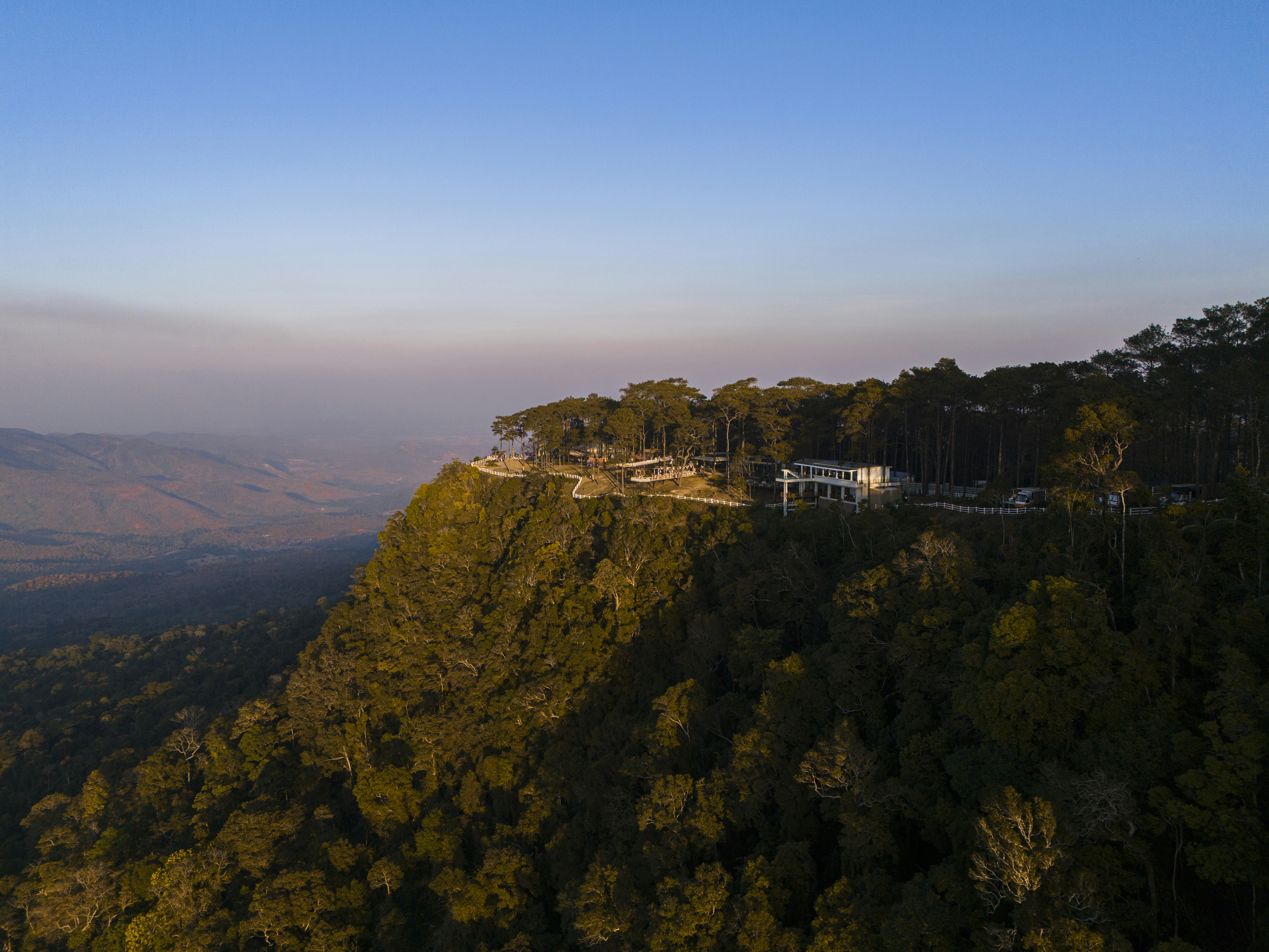 How Much Does a Hilltop Retreat Collection Venue Cost?