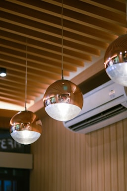 A group of lights hanging from a ceiling