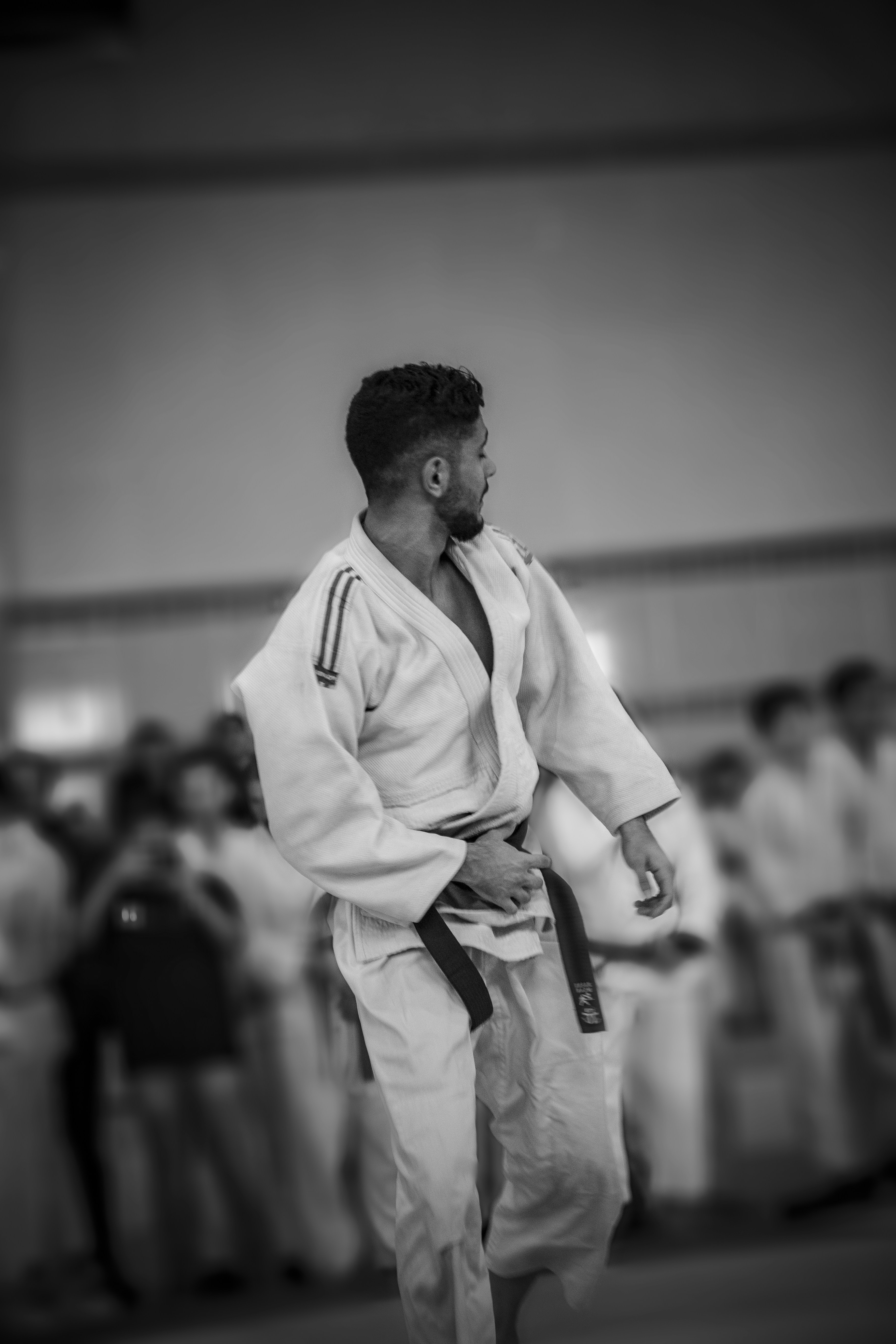 A man standing in front of a group of people