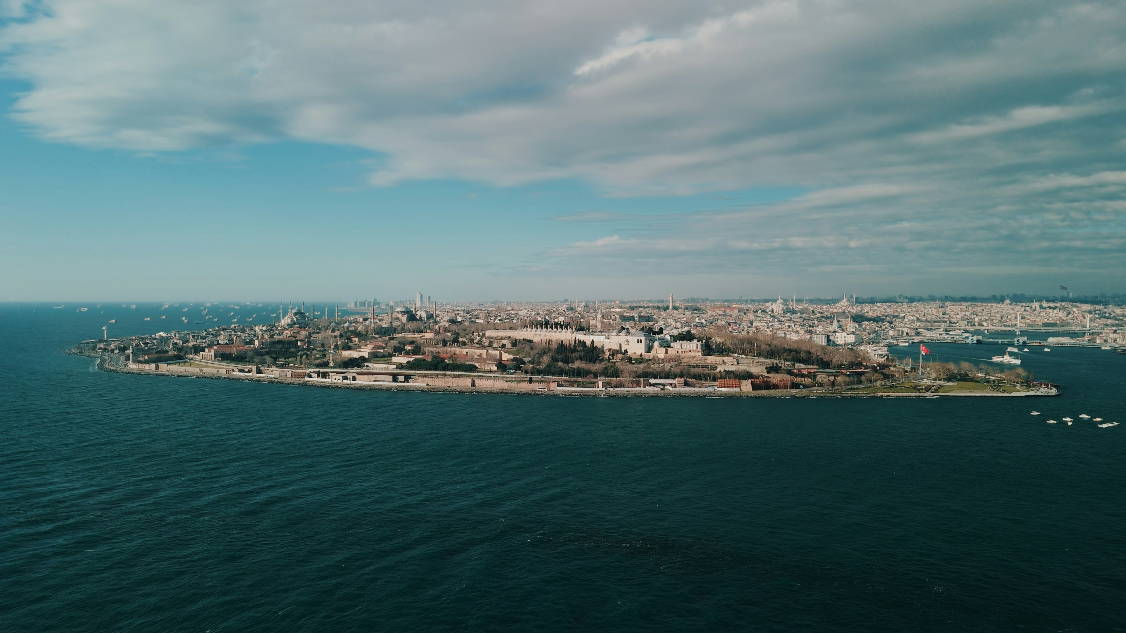 Photo by juliengoettelmann