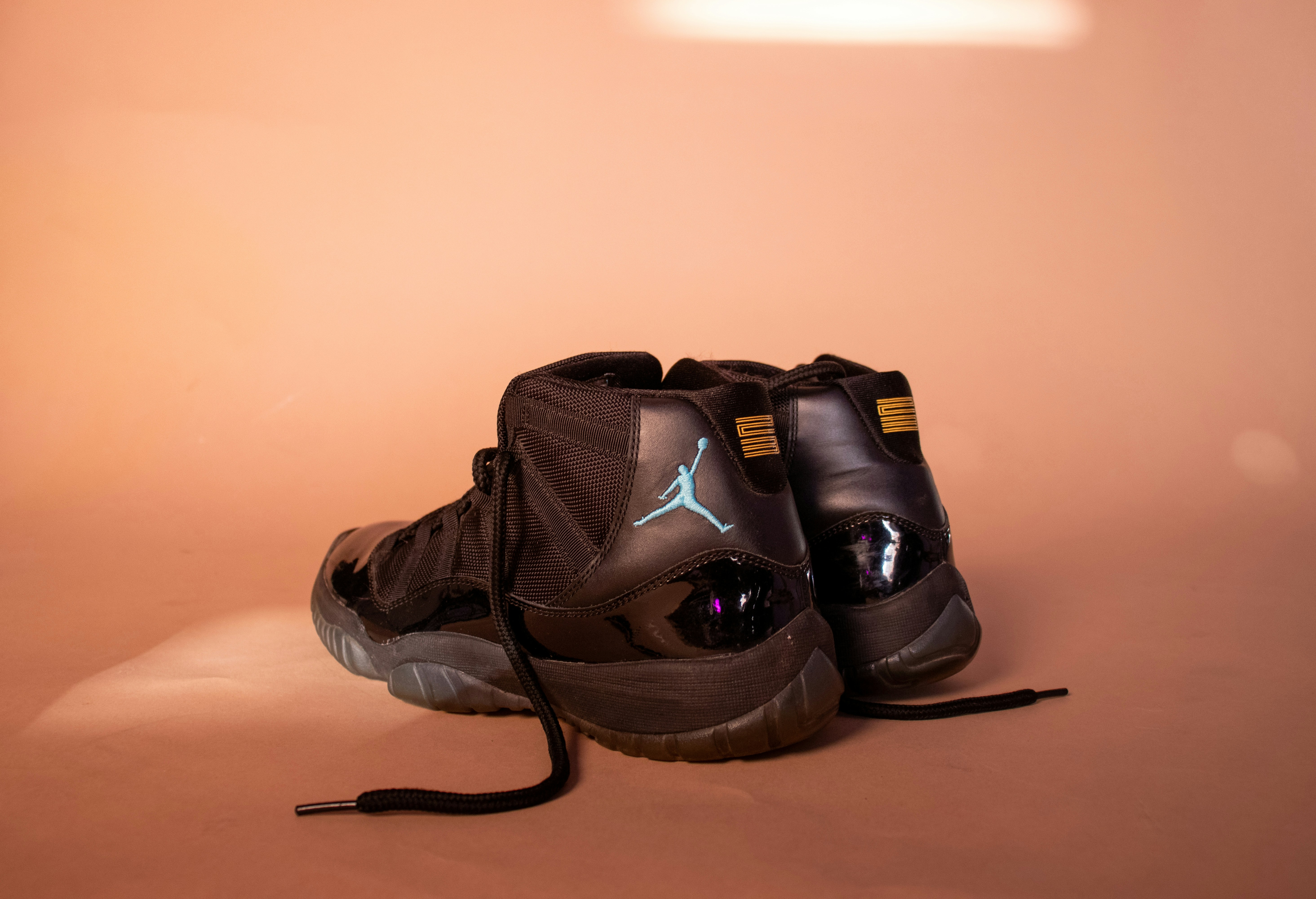 A pair of shoes sitting on top of a floor