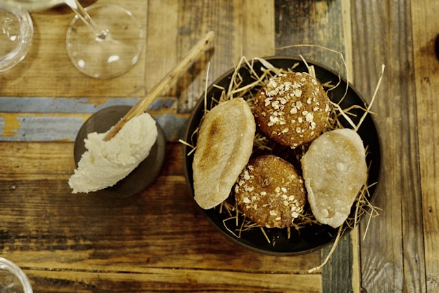 Cinnamon Nut Muffins