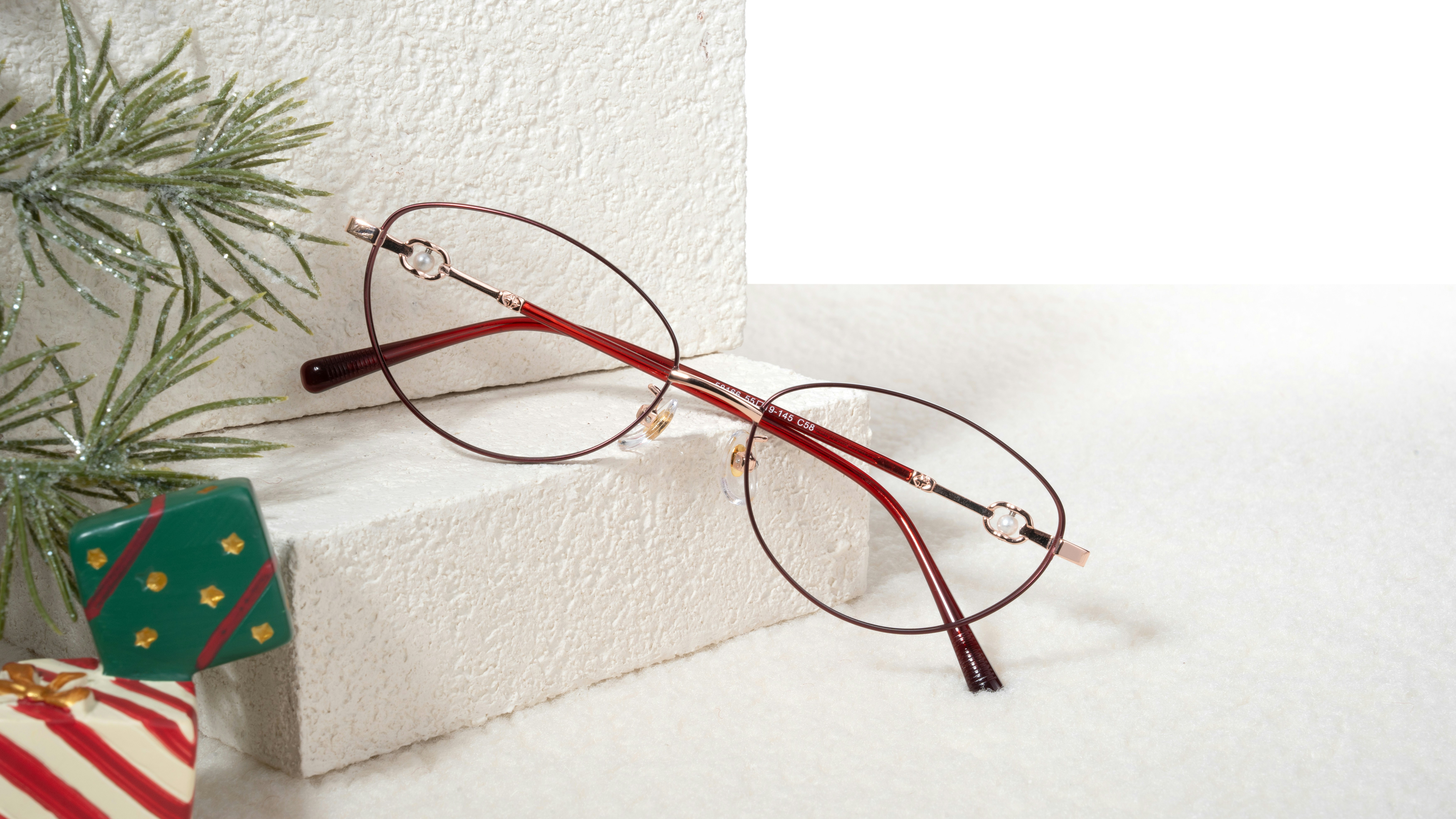 Photo by glassesshop_9