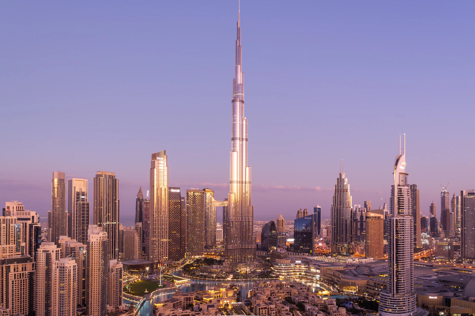 دبي تسجل أعلى عدد من الزوار مع افتتاح سوق السفر العربي 2026