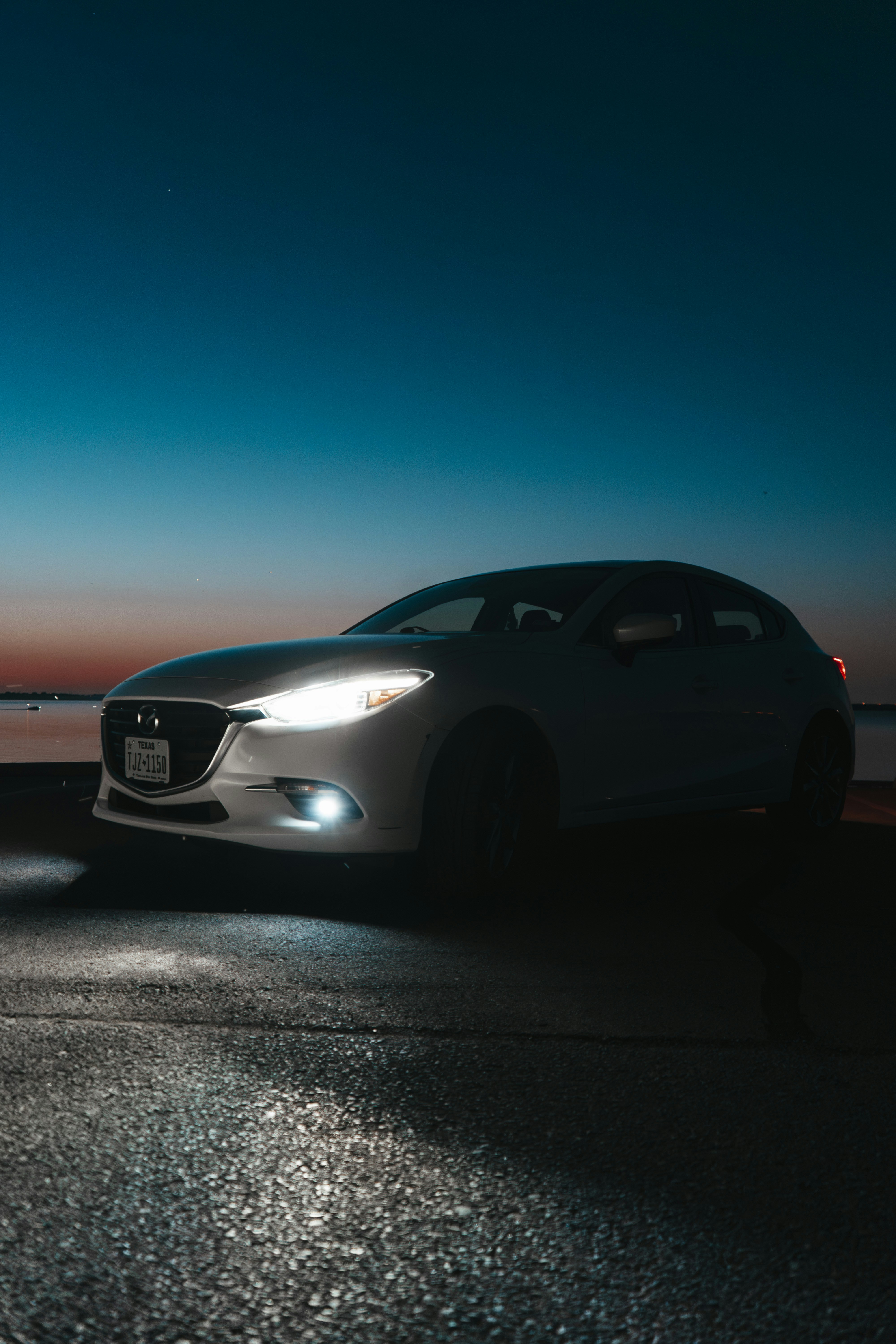 A car parked on the side of the road at night photo – Free Cedar hill ...