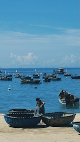 vietnam family holiday sightseeing