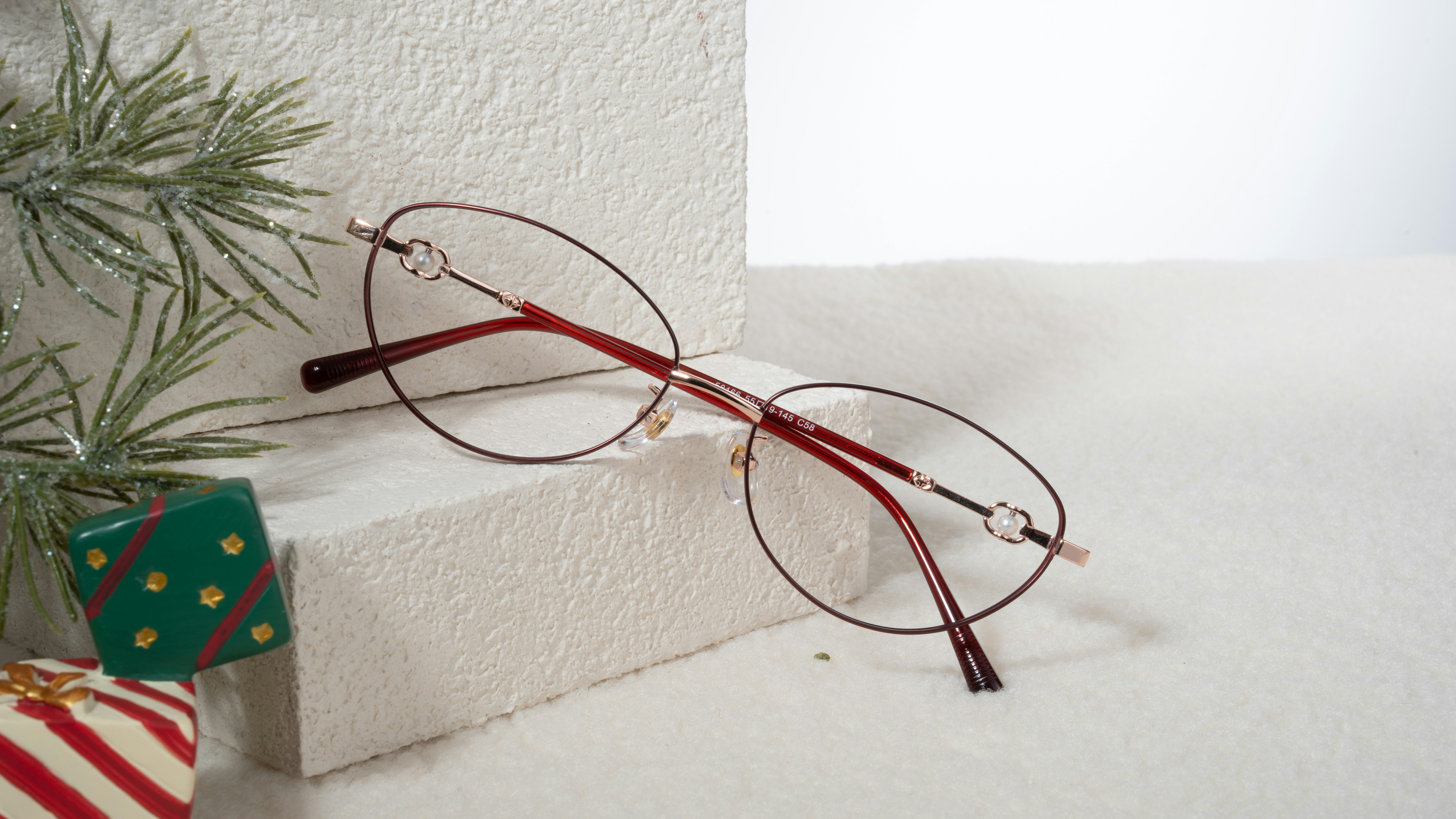 Photo by glassesshop_9