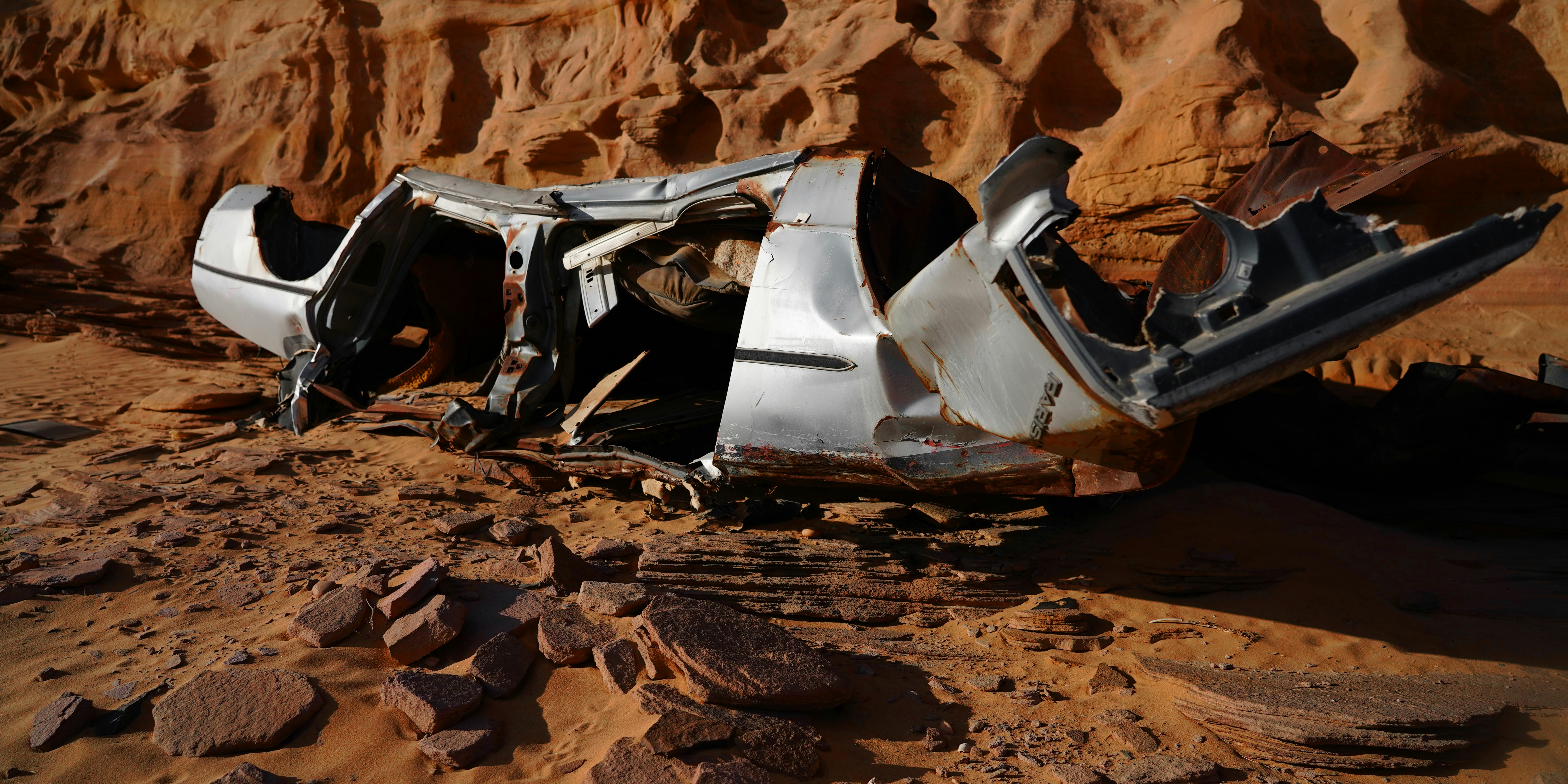 When Military Secrets Fell from the Sky (image credits: unsplash)