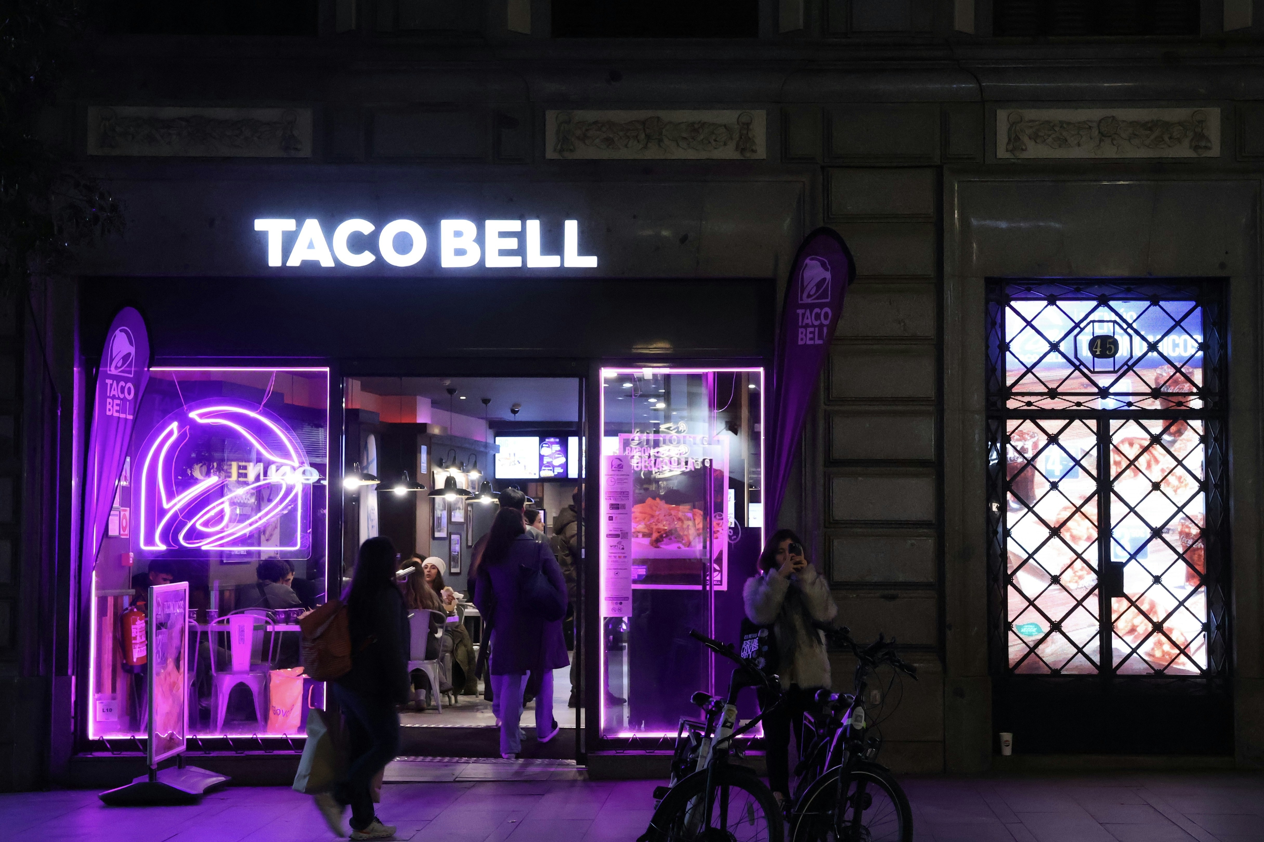 Weekly Wrap October 27: Taco Bell's Beverage Push, 'Beeflation,' and More