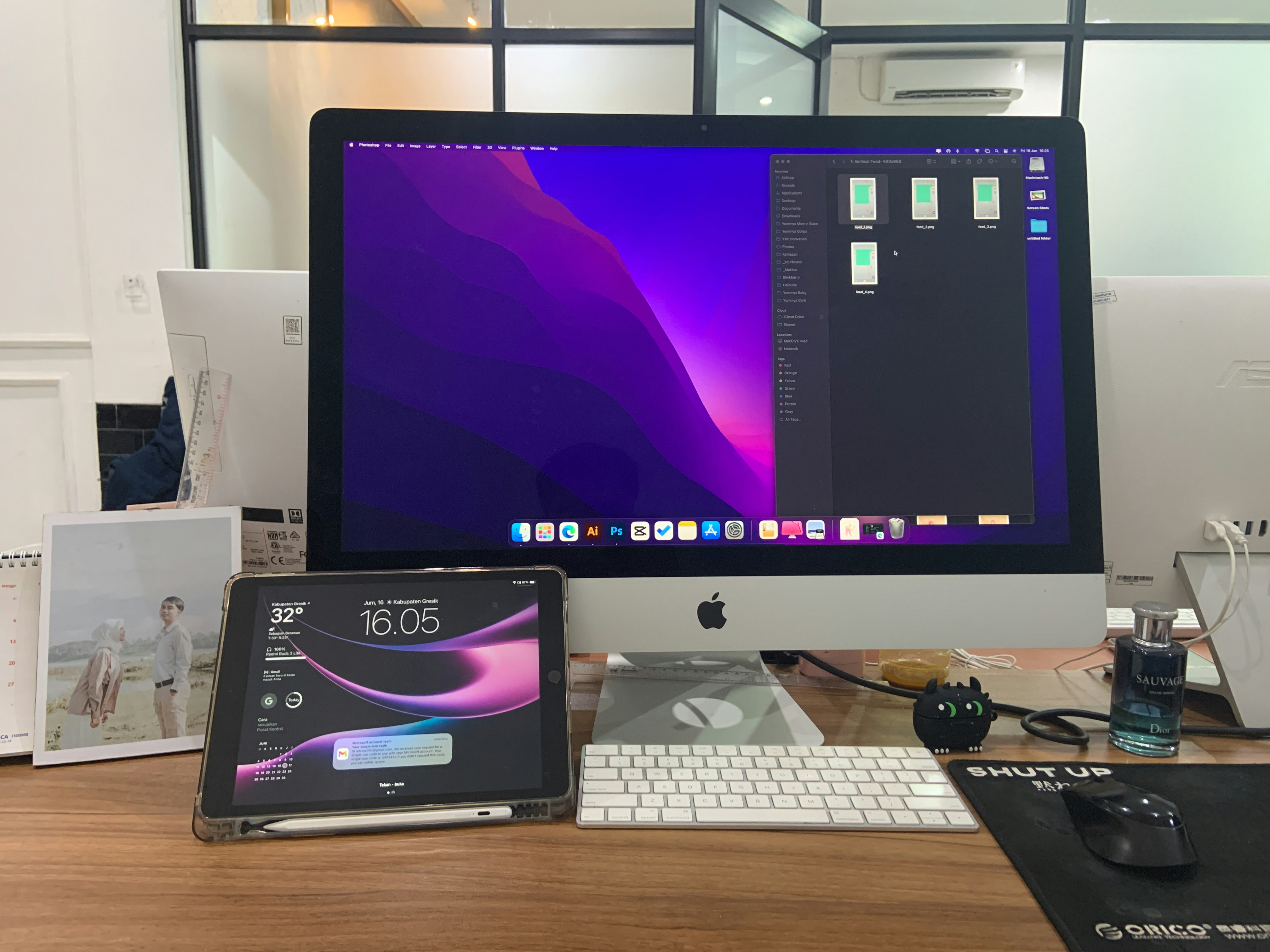A desktop computer sitting on top of a wooden desk photo – Free Art ...