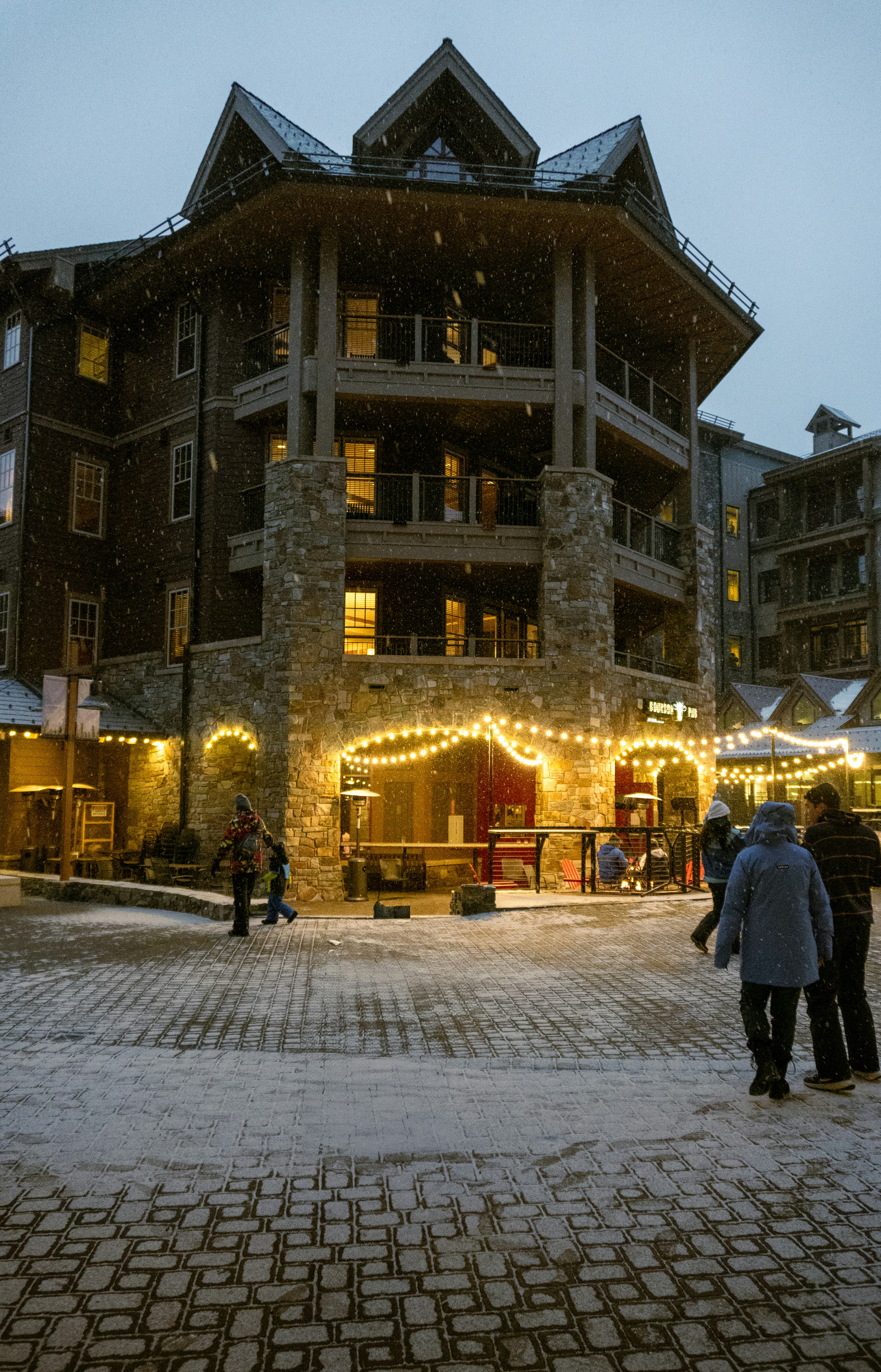 Photo by naveenketterer