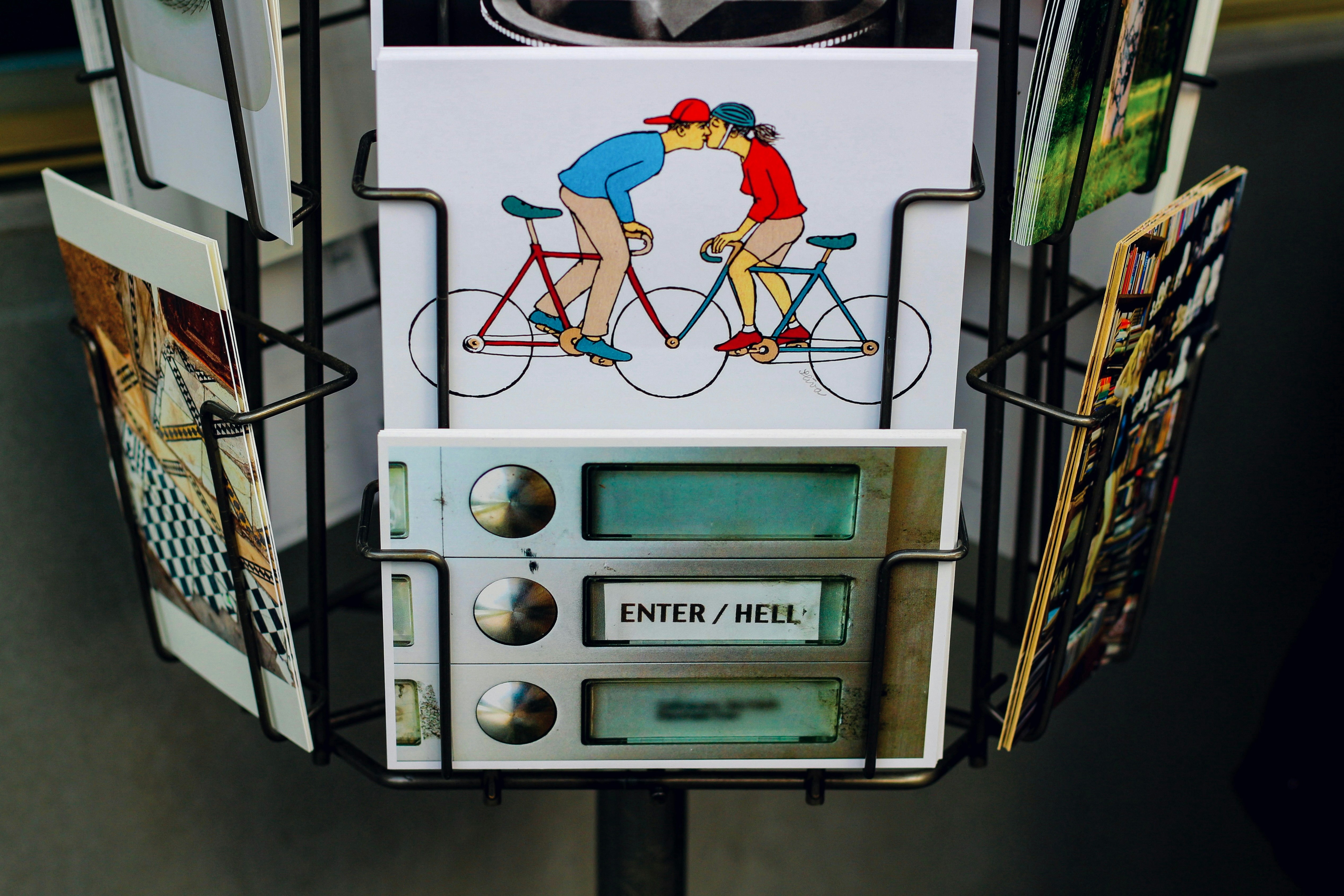 Cycling gear display