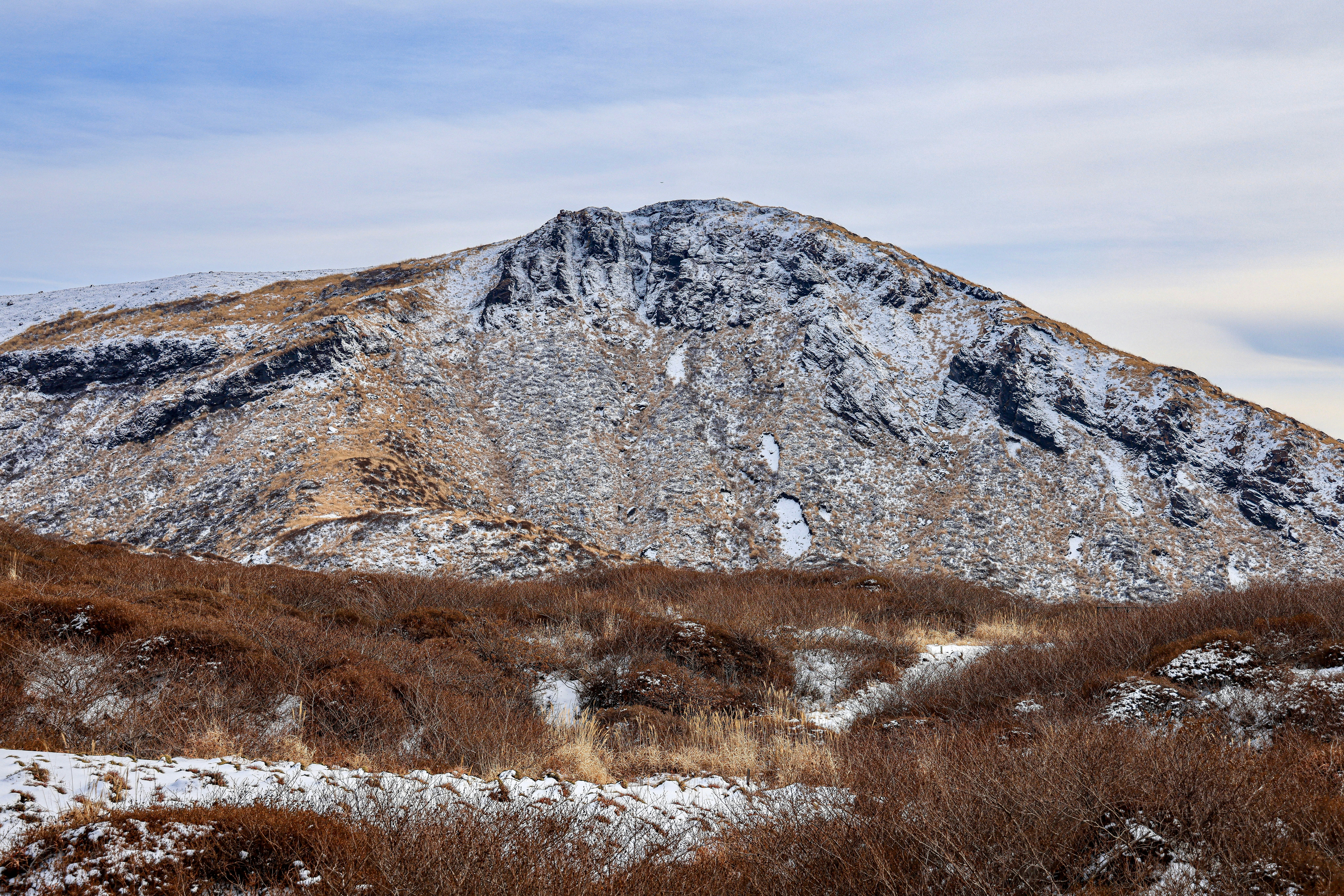 Photo by maximilian_brand