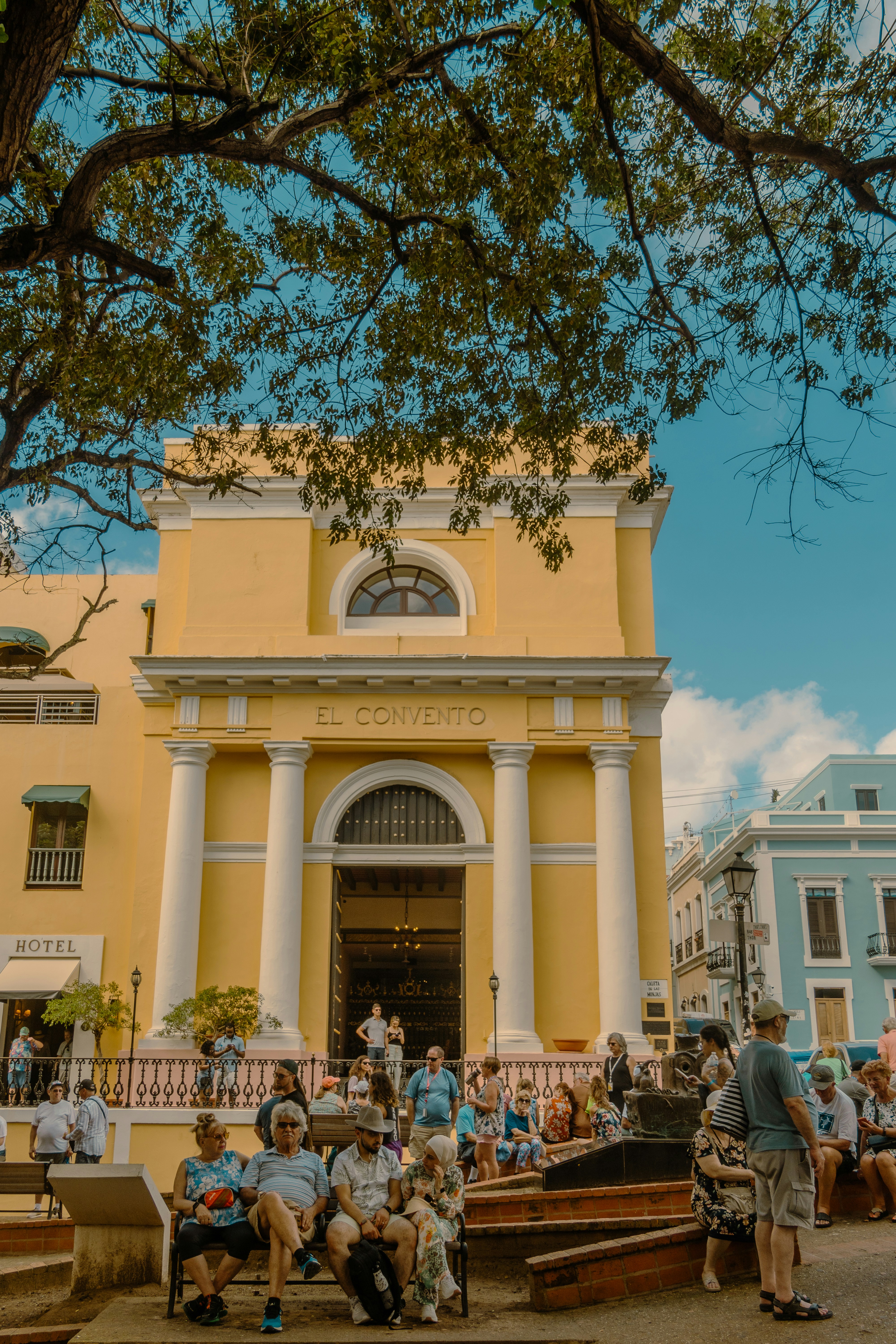 Photo by whereiskylenow