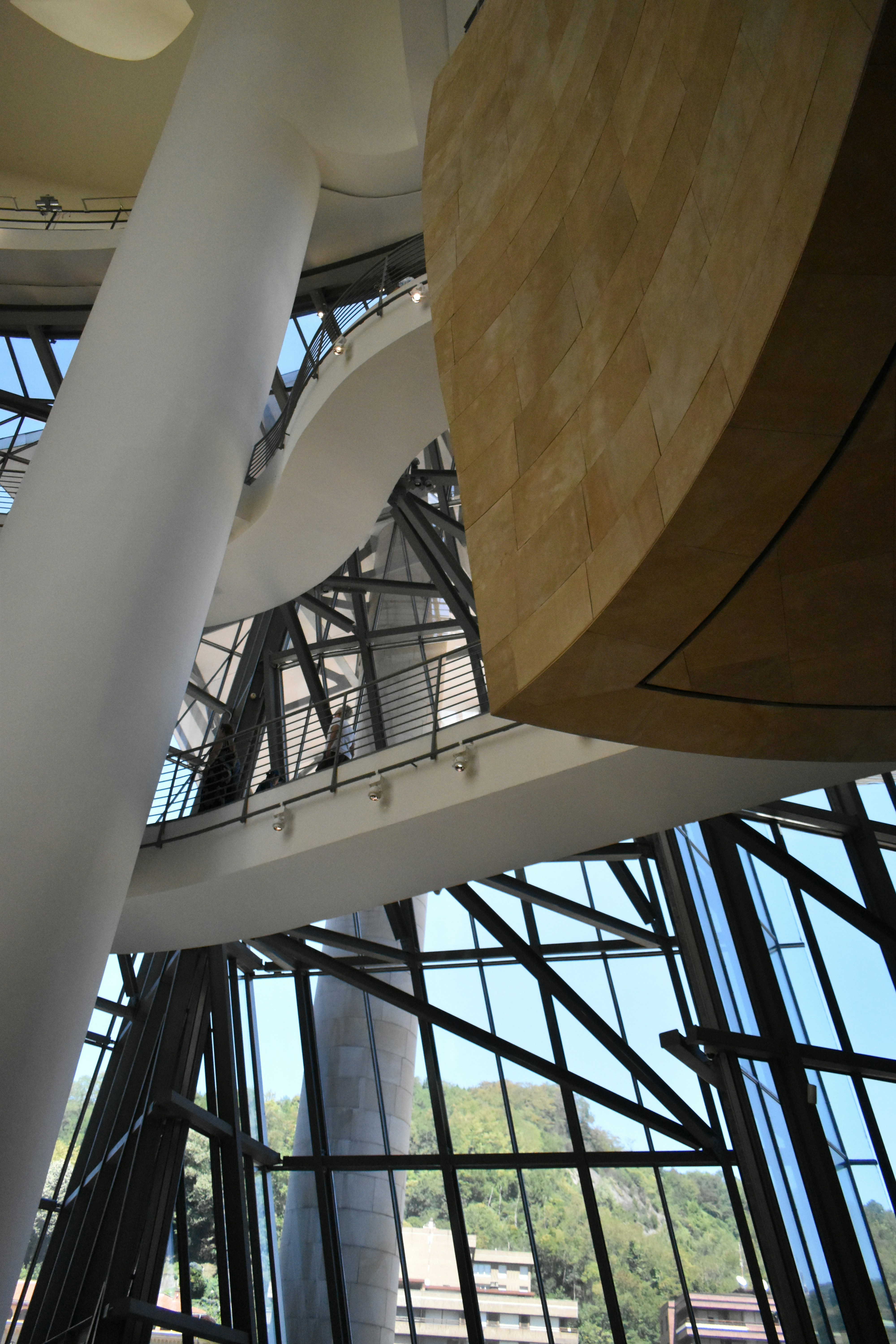 Photo by niloufarmirhadi