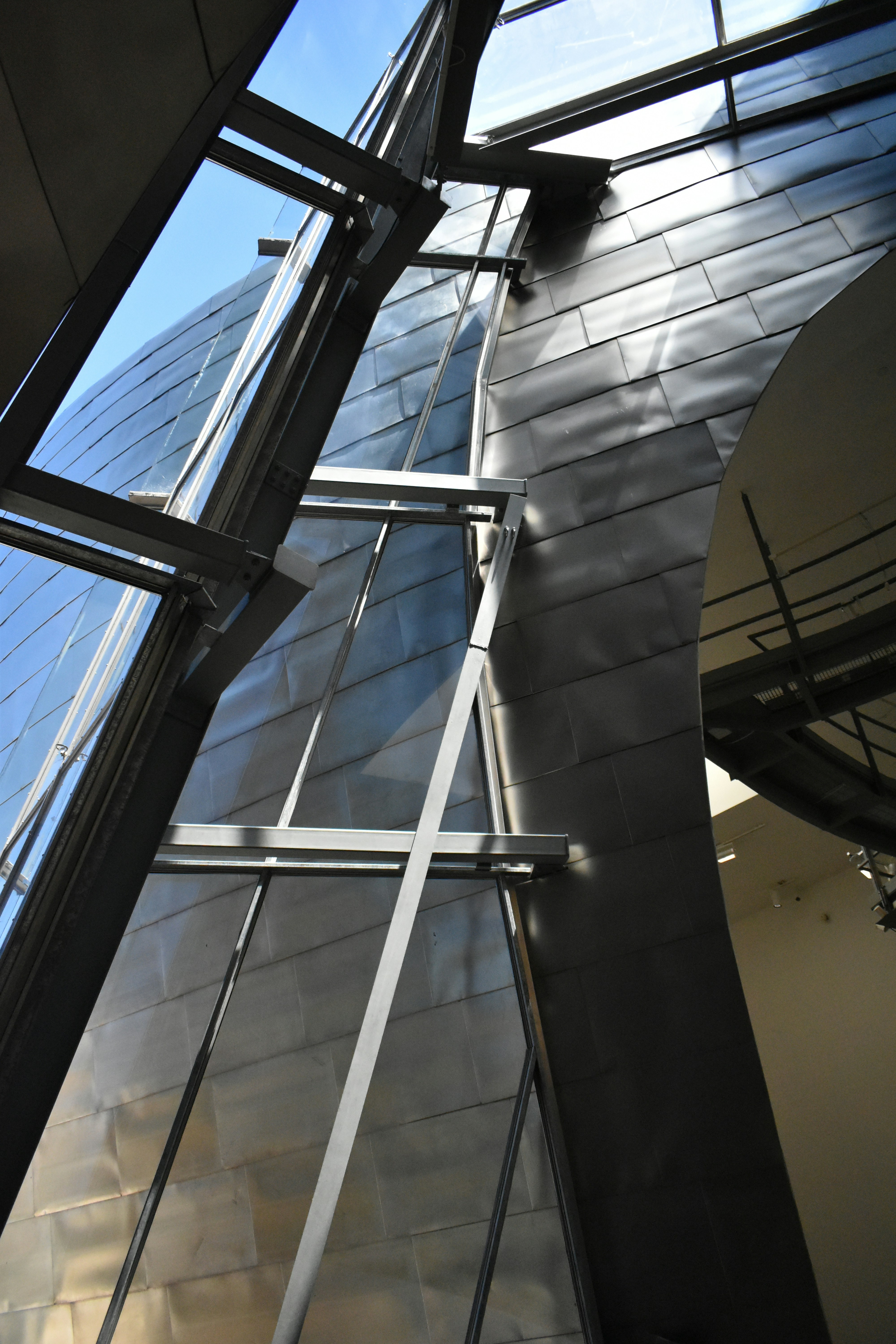 Photo by niloufarmirhadi