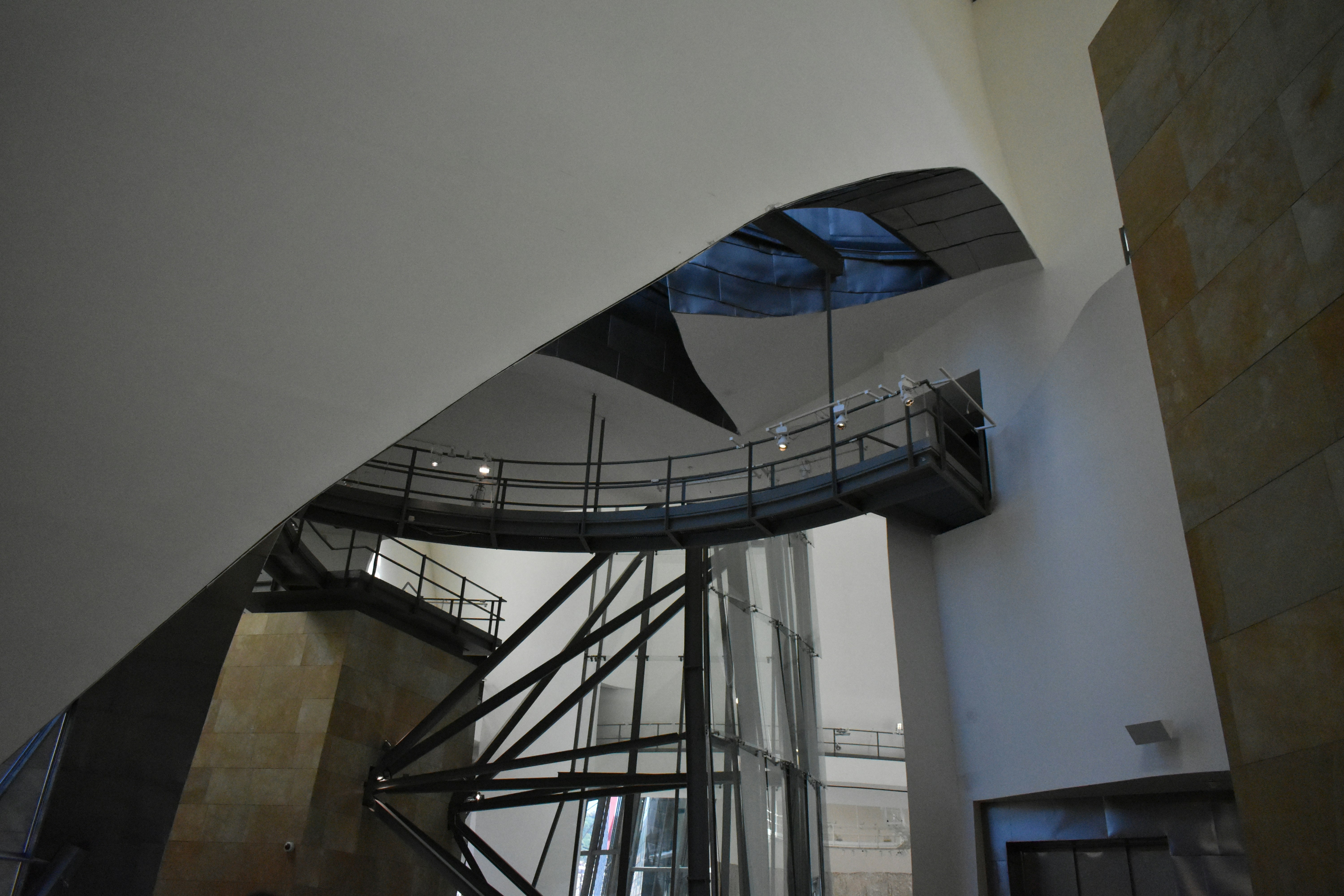 Photo by niloufarmirhadi