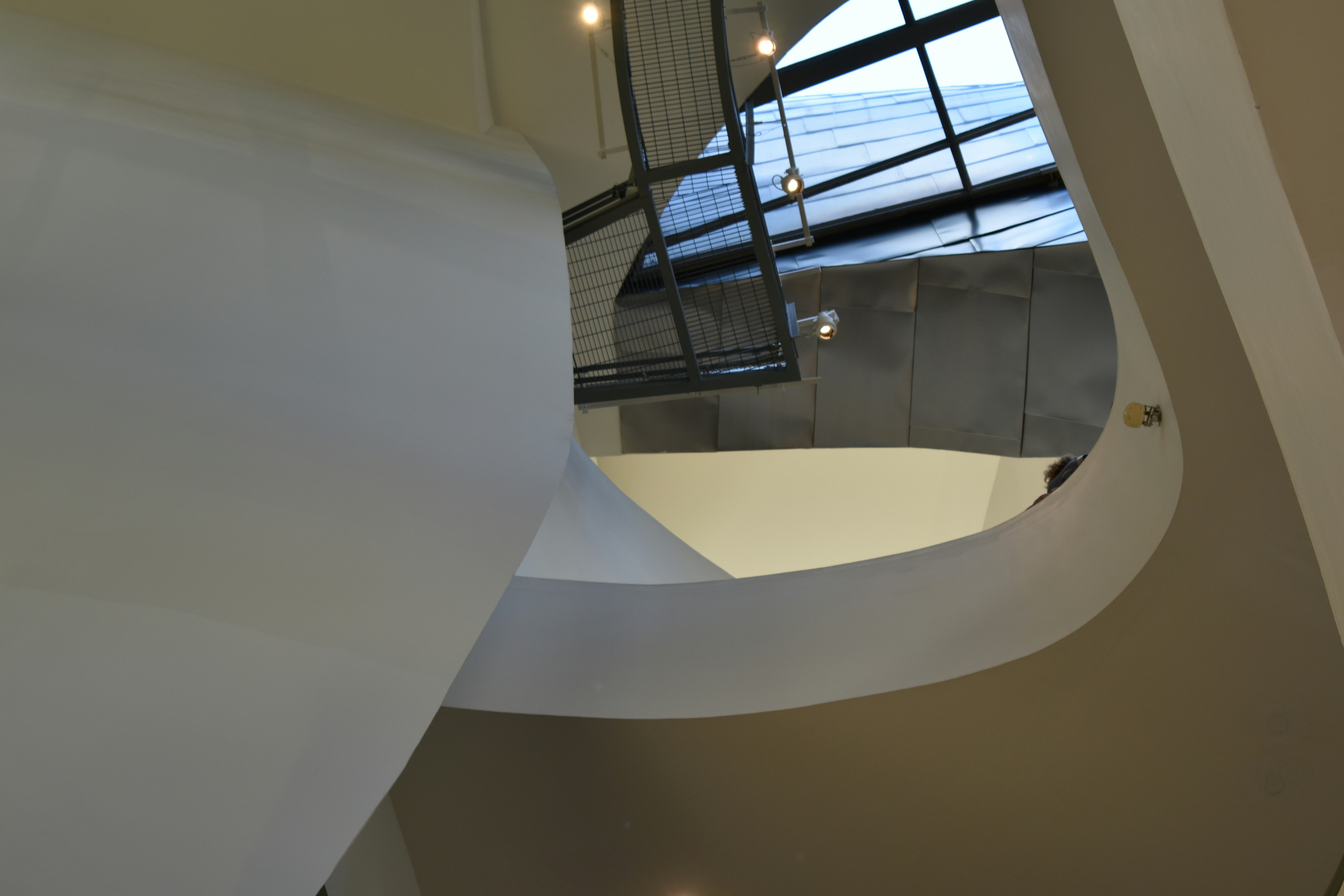 Photo by niloufarmirhadi