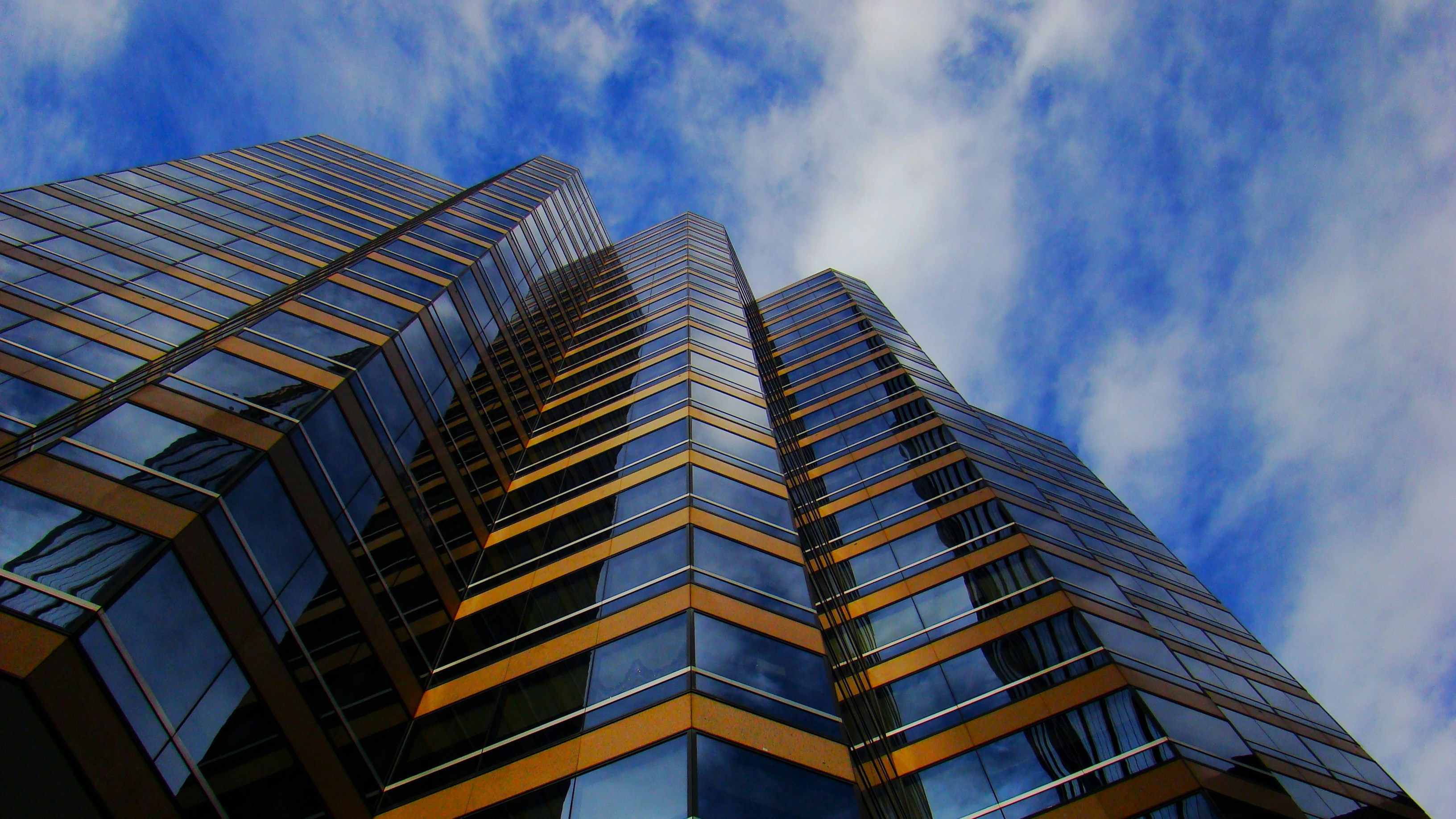 Photo by photoken123