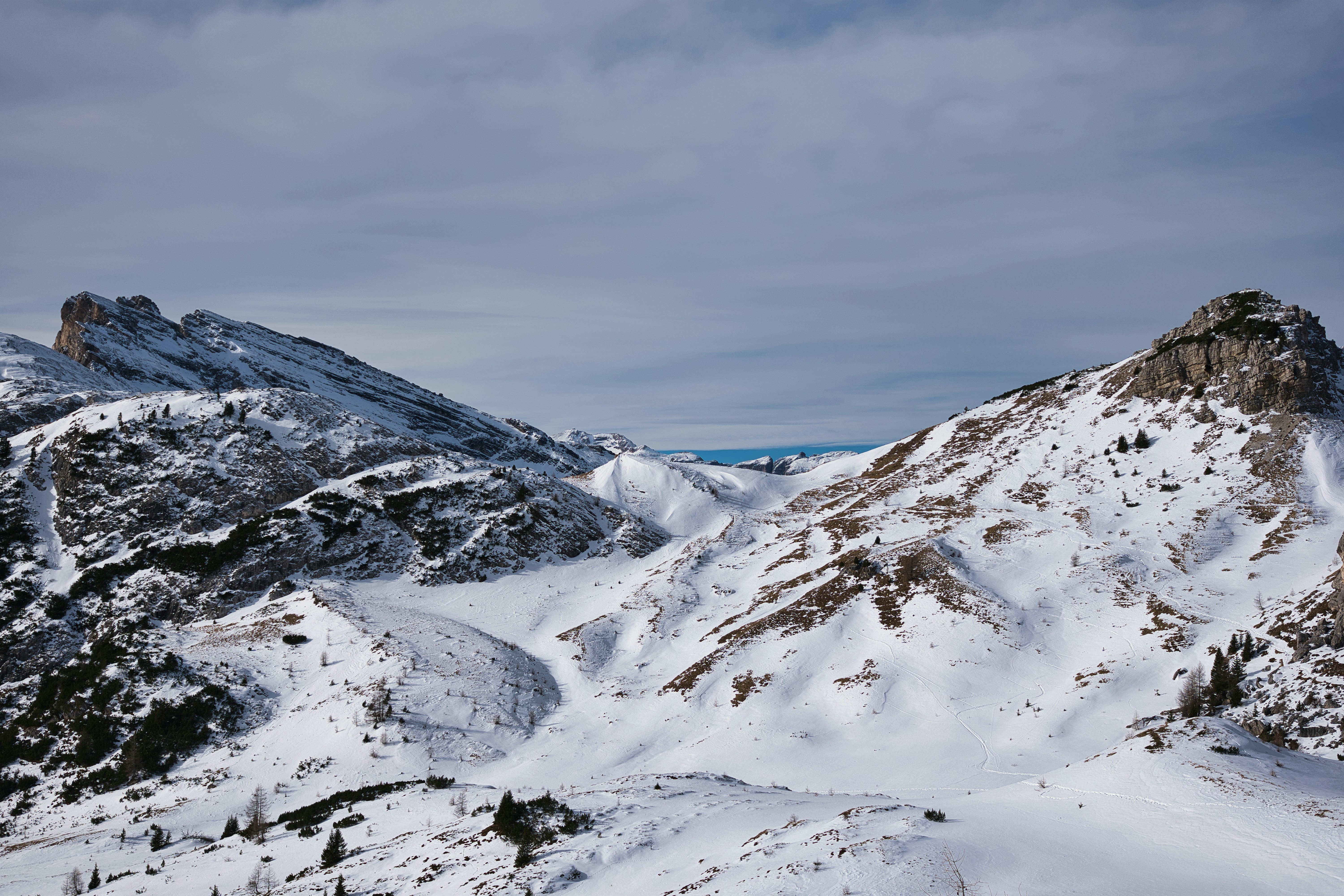 Photo by maksimshutov