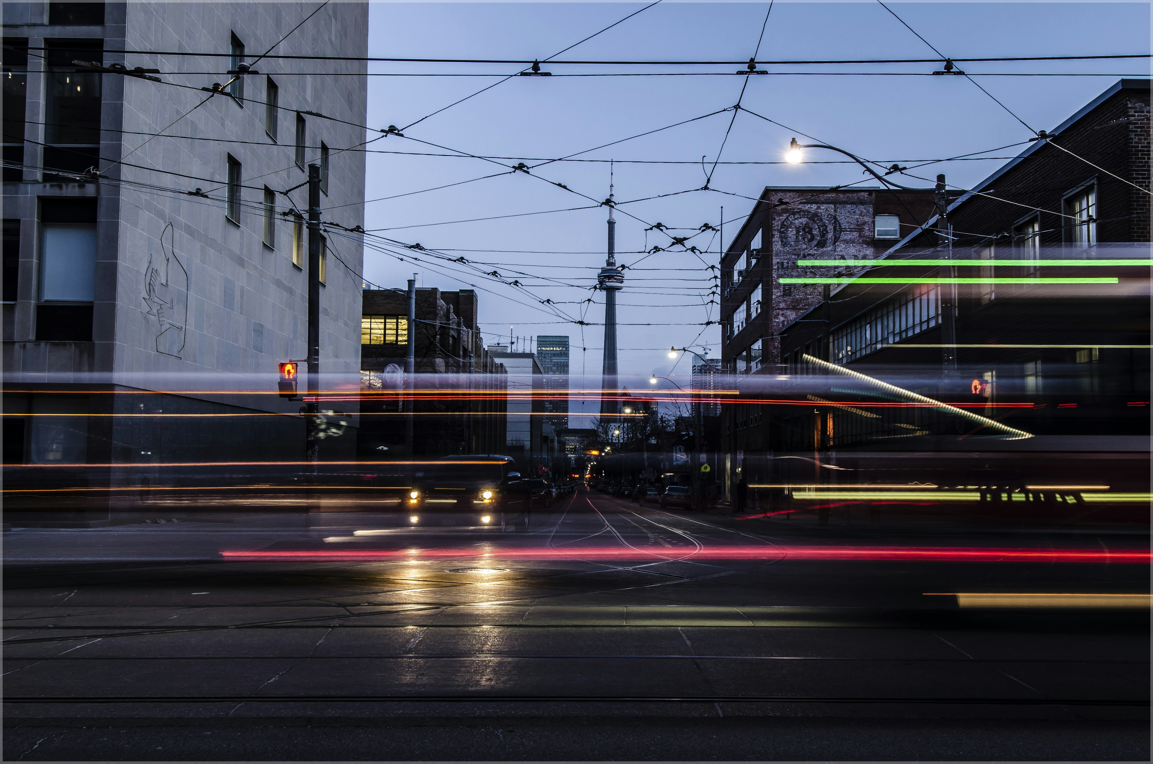 A blurry photo of a city street at night