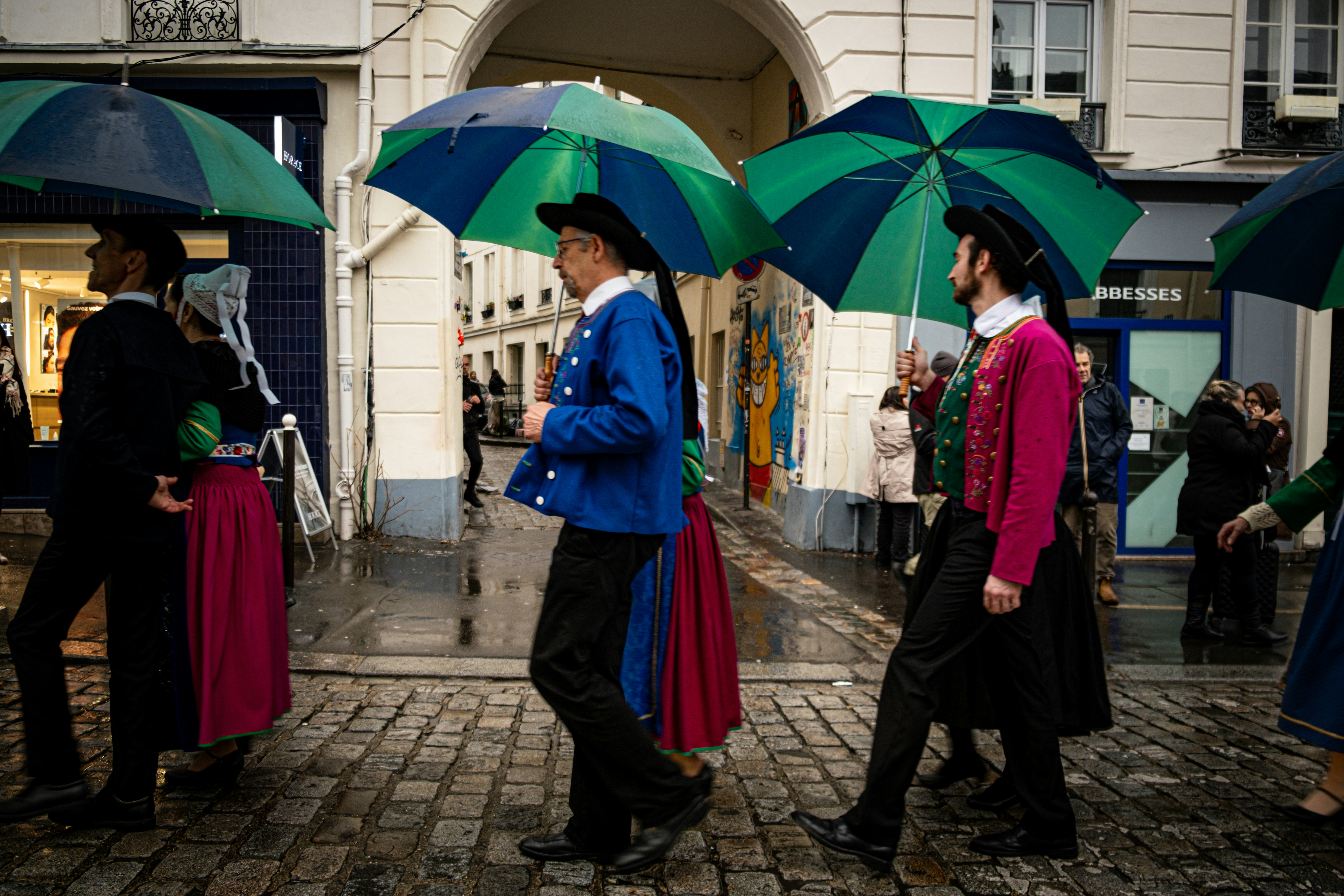 Timeless Trends in Fashion History