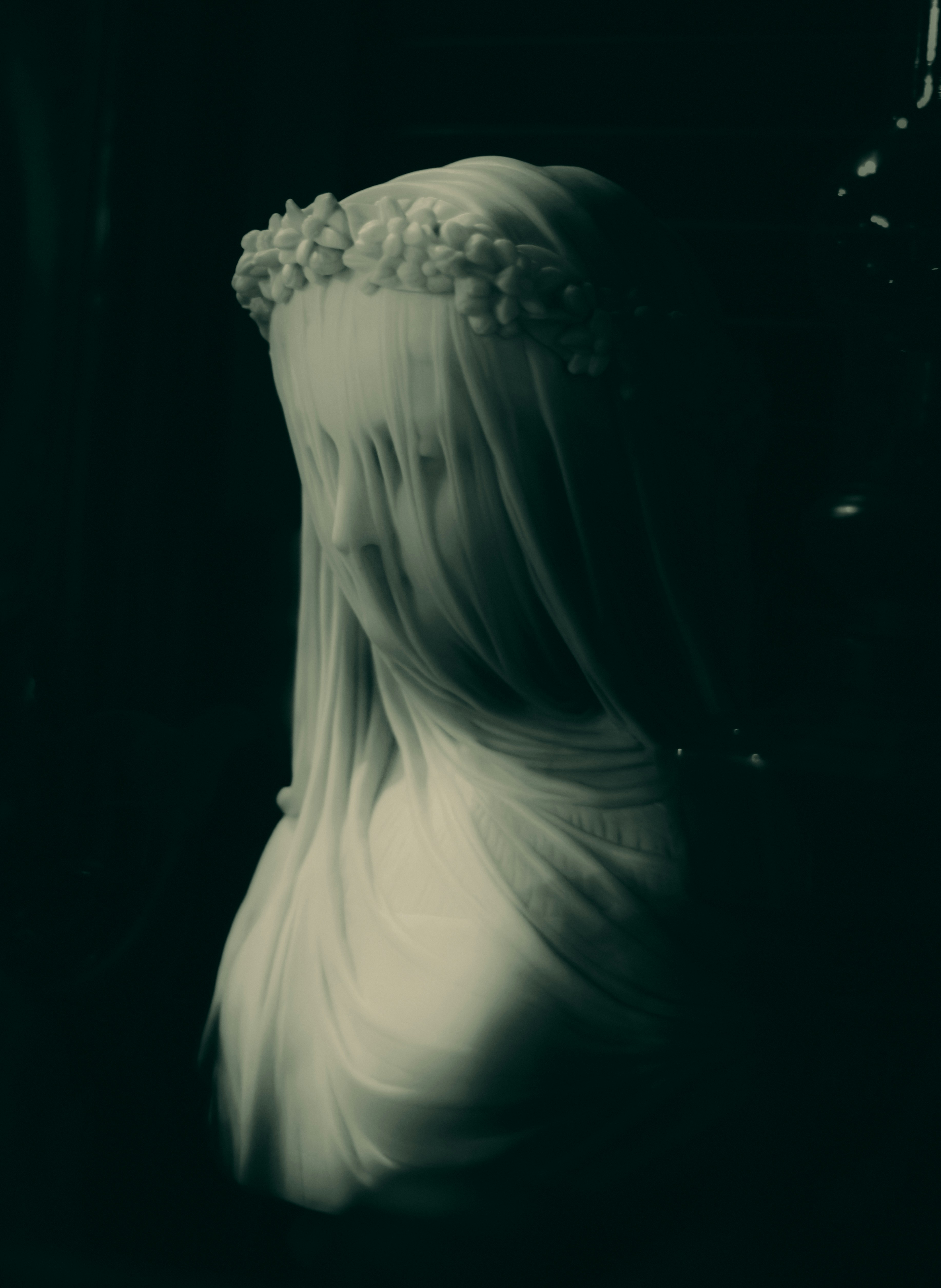 Photo by mineral_of_demon