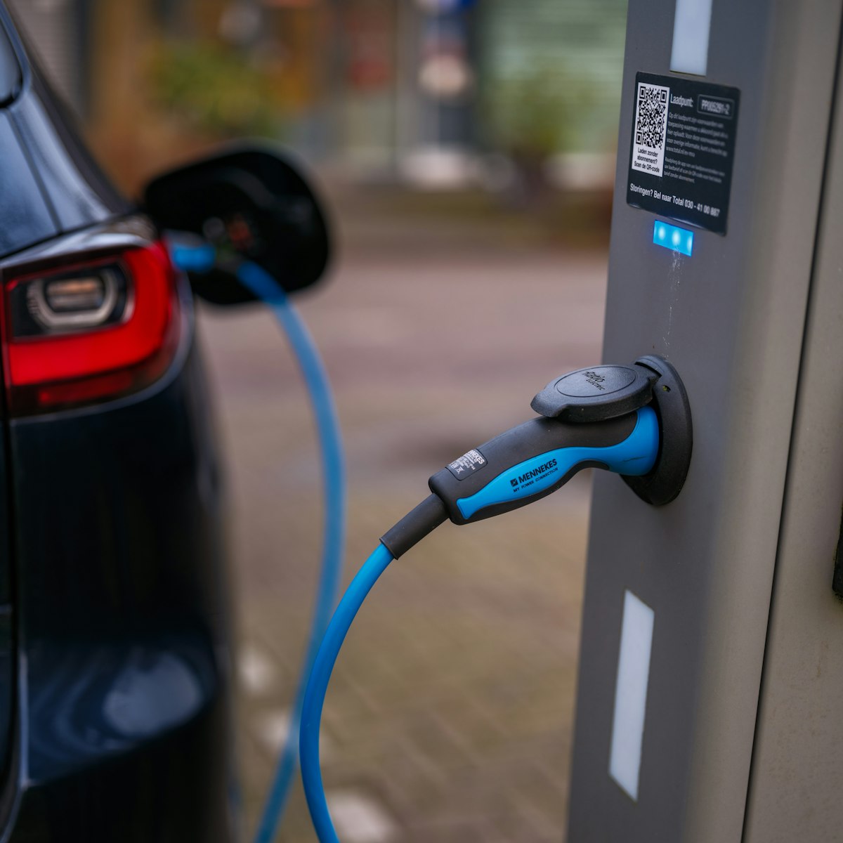 Inside Toyota's Solid-State Battery Breakthrough: What 900-Mile Range Actually Means for the Industry