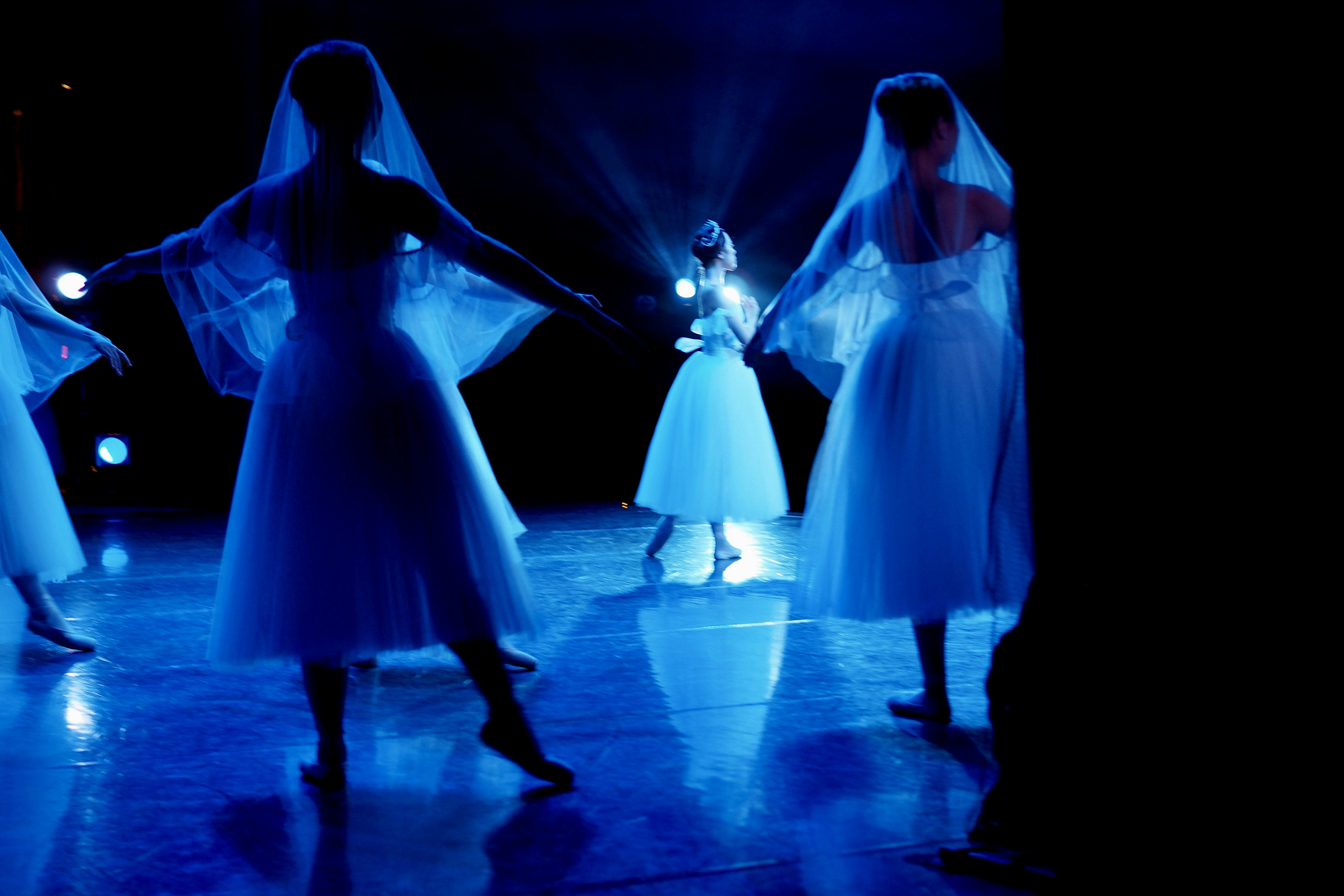 Cinderella Quotes to Live By: Magic, Hope & Courage