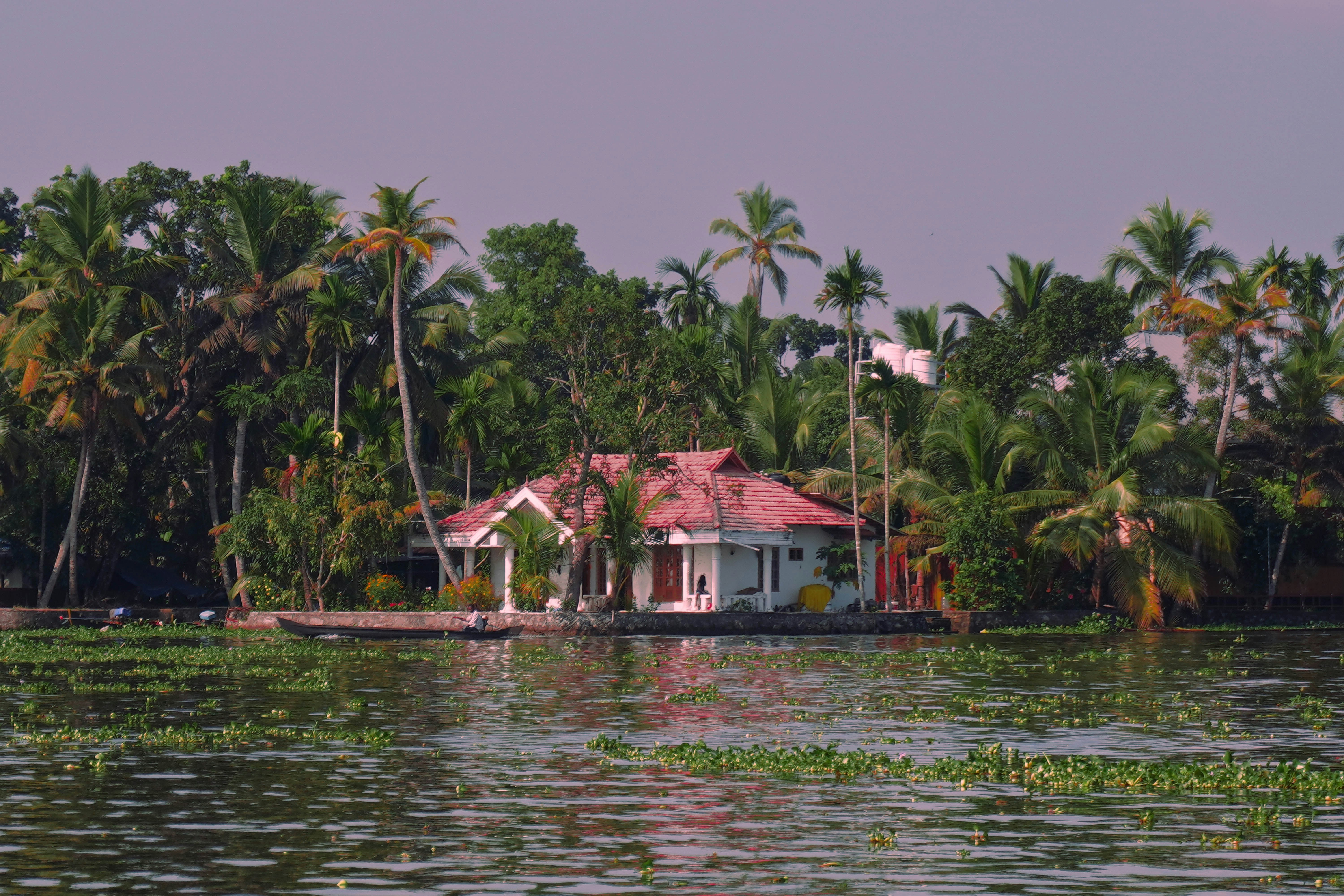 Pristine house by the backwaters
