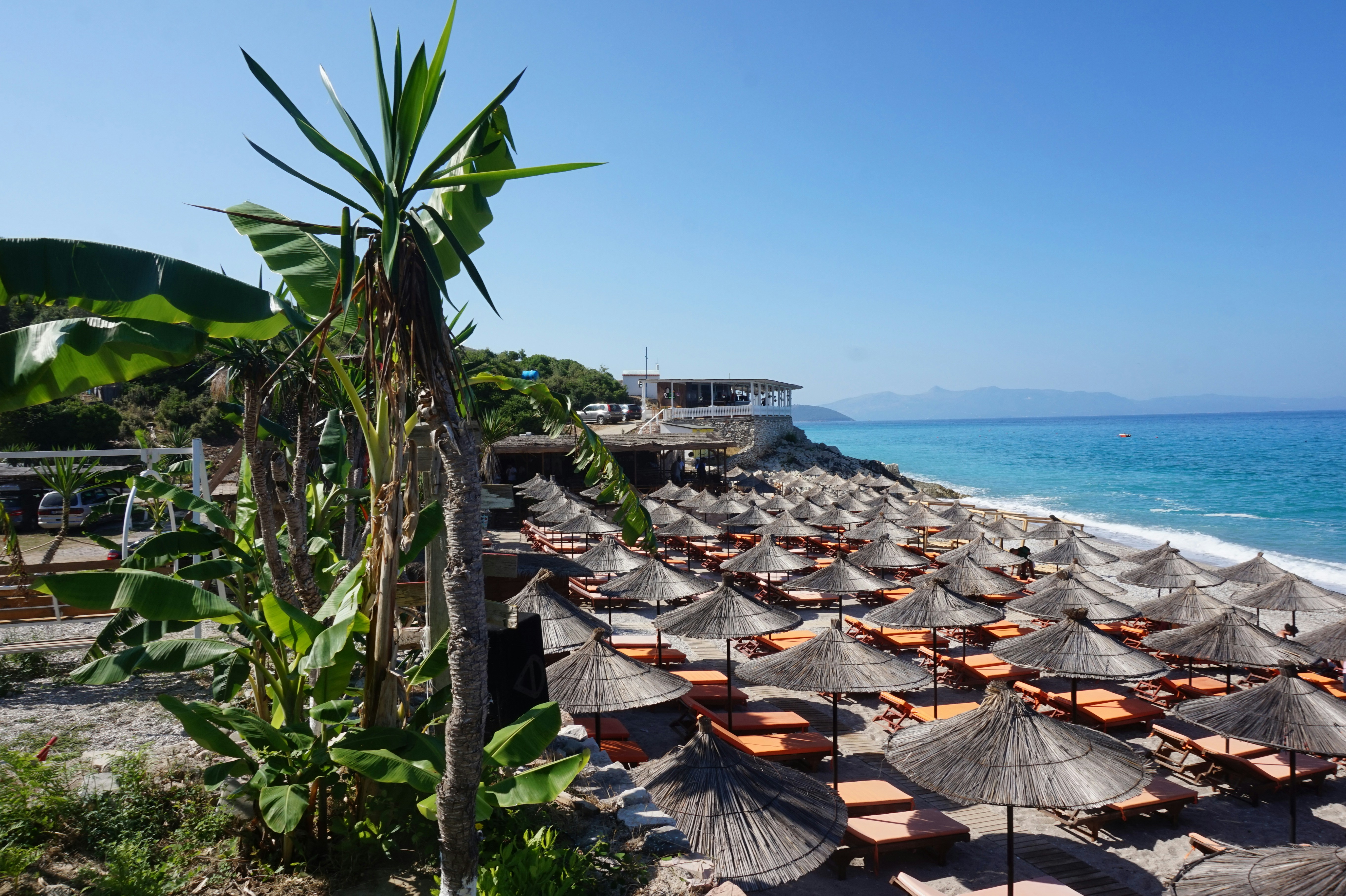 Photo by marie_worldonabudget