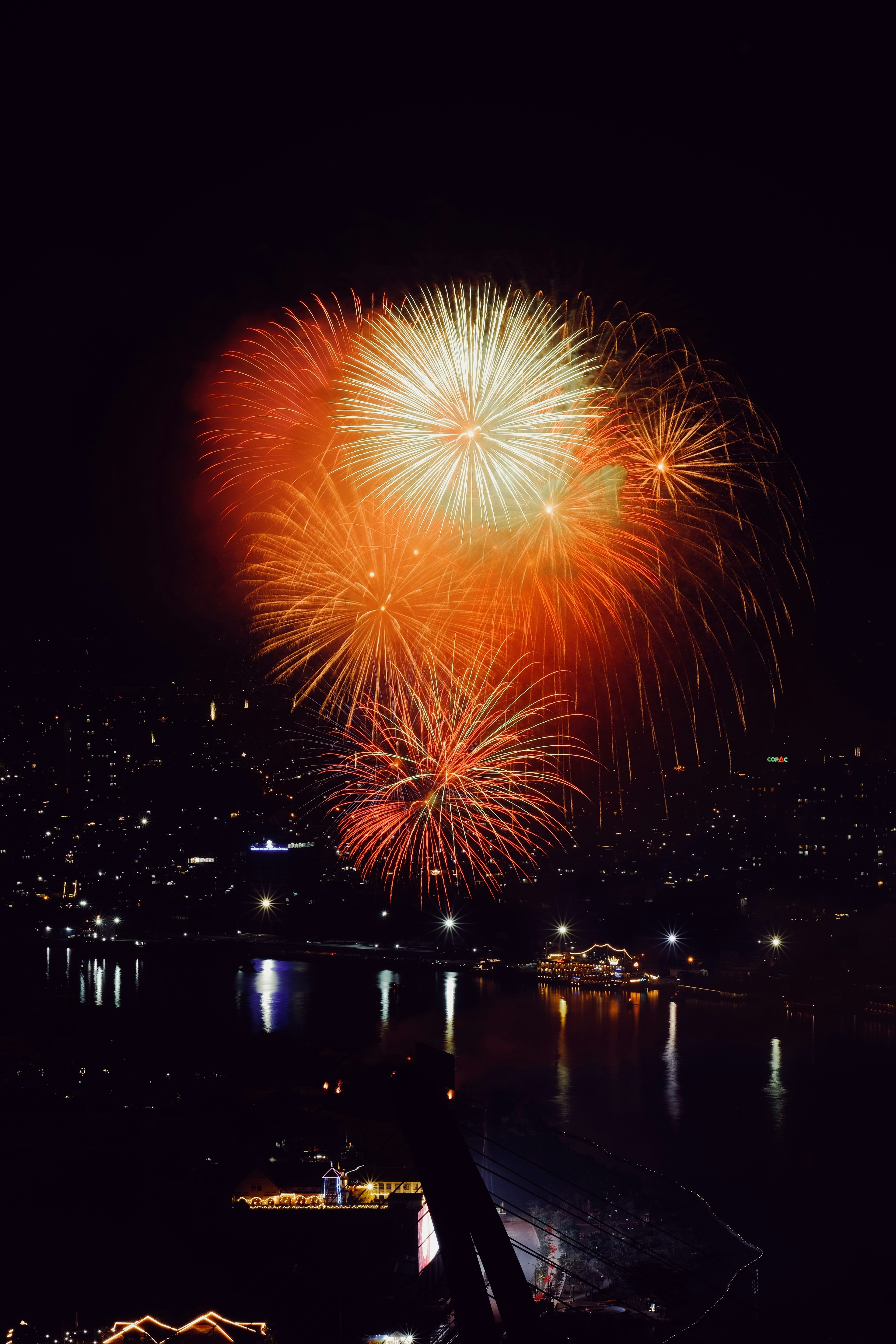 Photo by nguyentrungnguyen