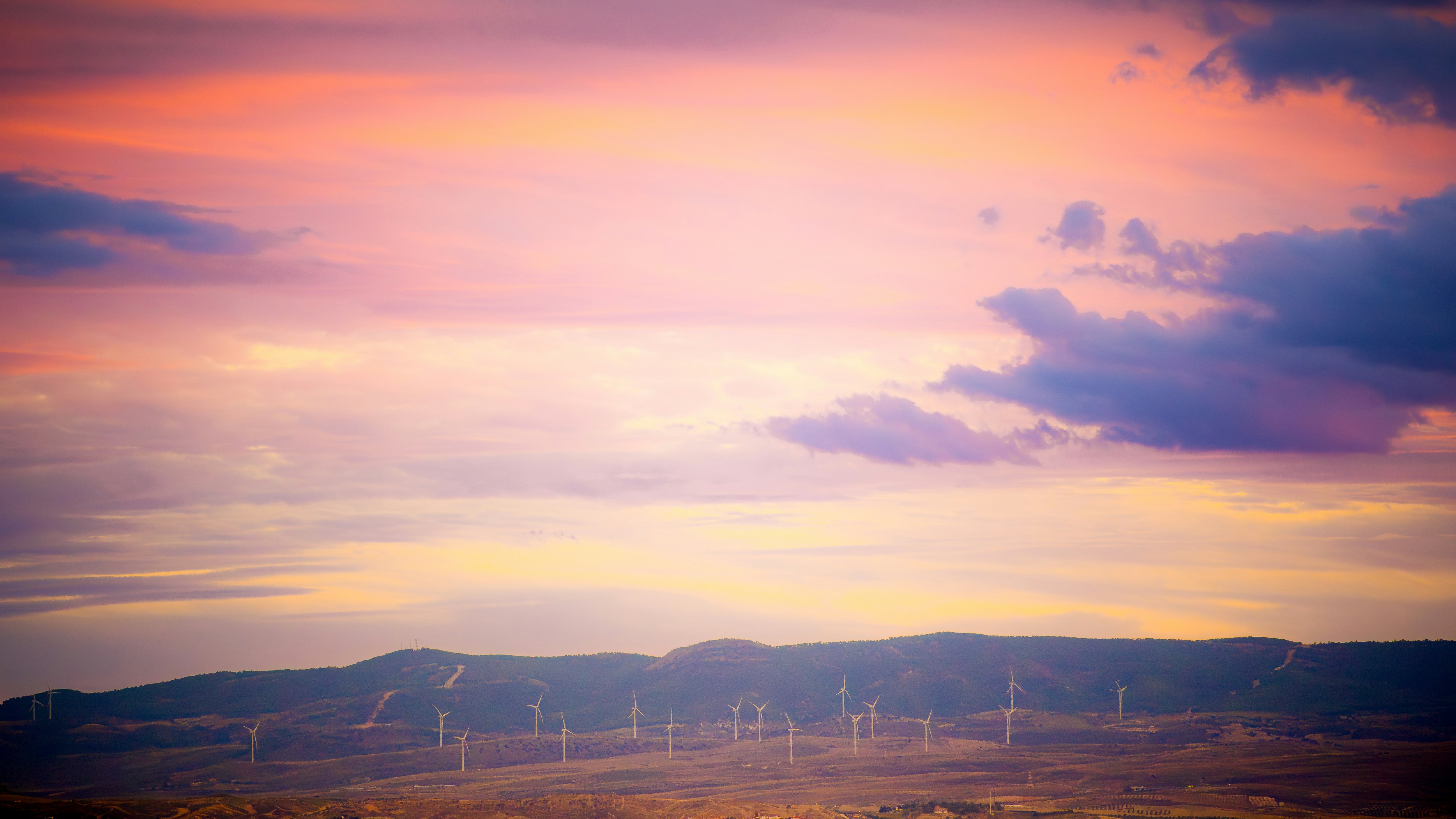 Photo by nereiq