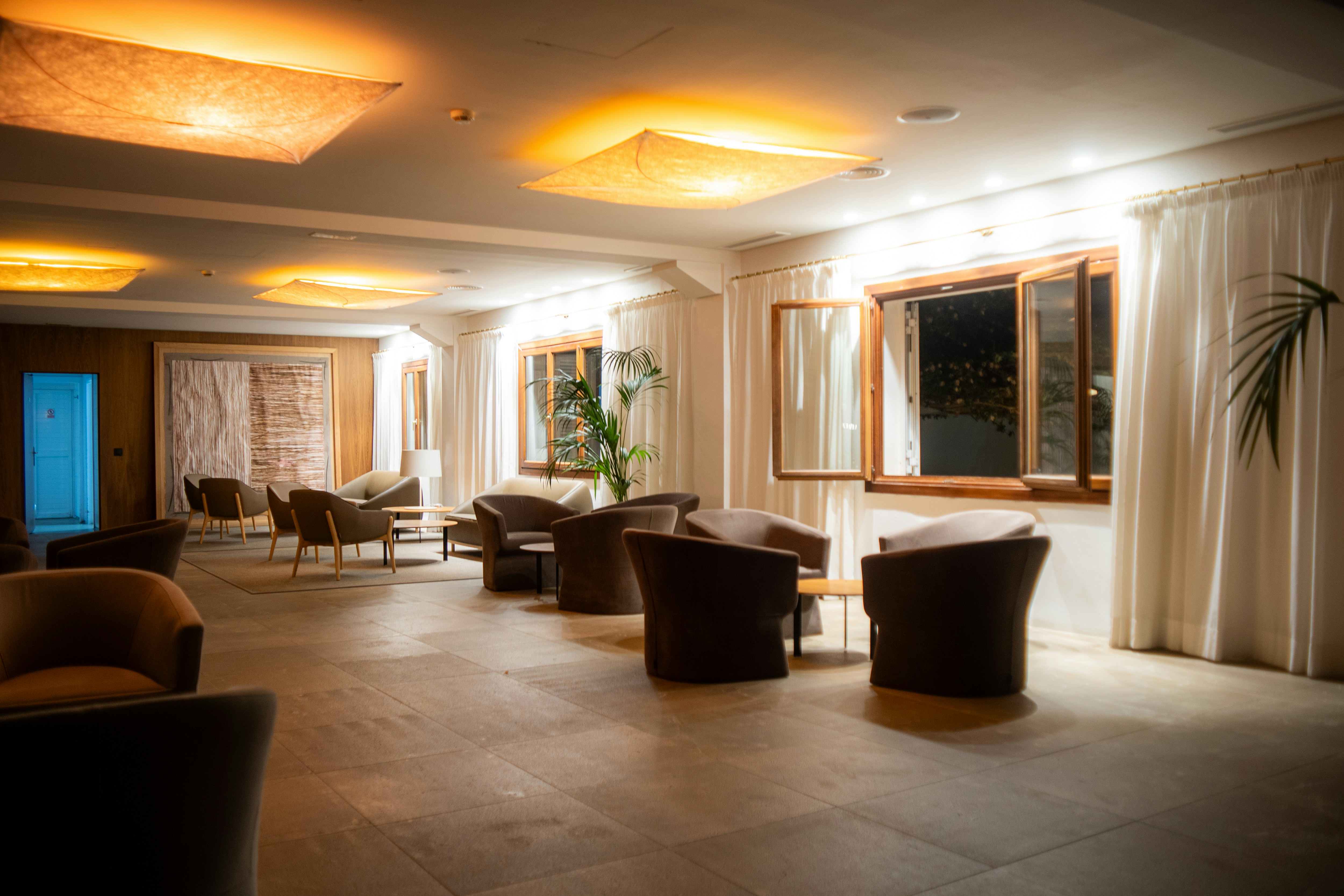 A large room with a lot of chairs in it, 