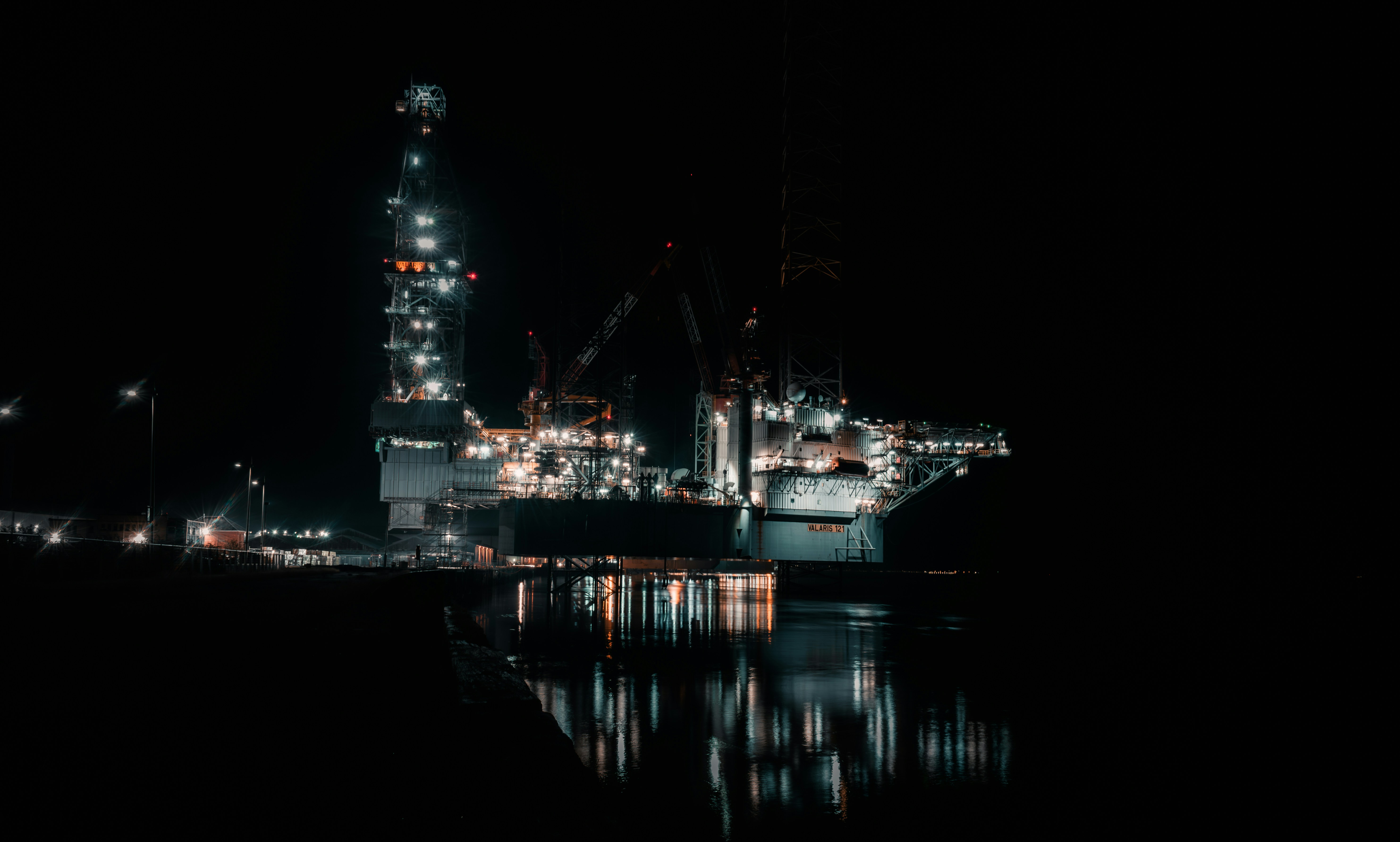 UK Subsea Cable Sabotage: Tougher Penalties & What It Means