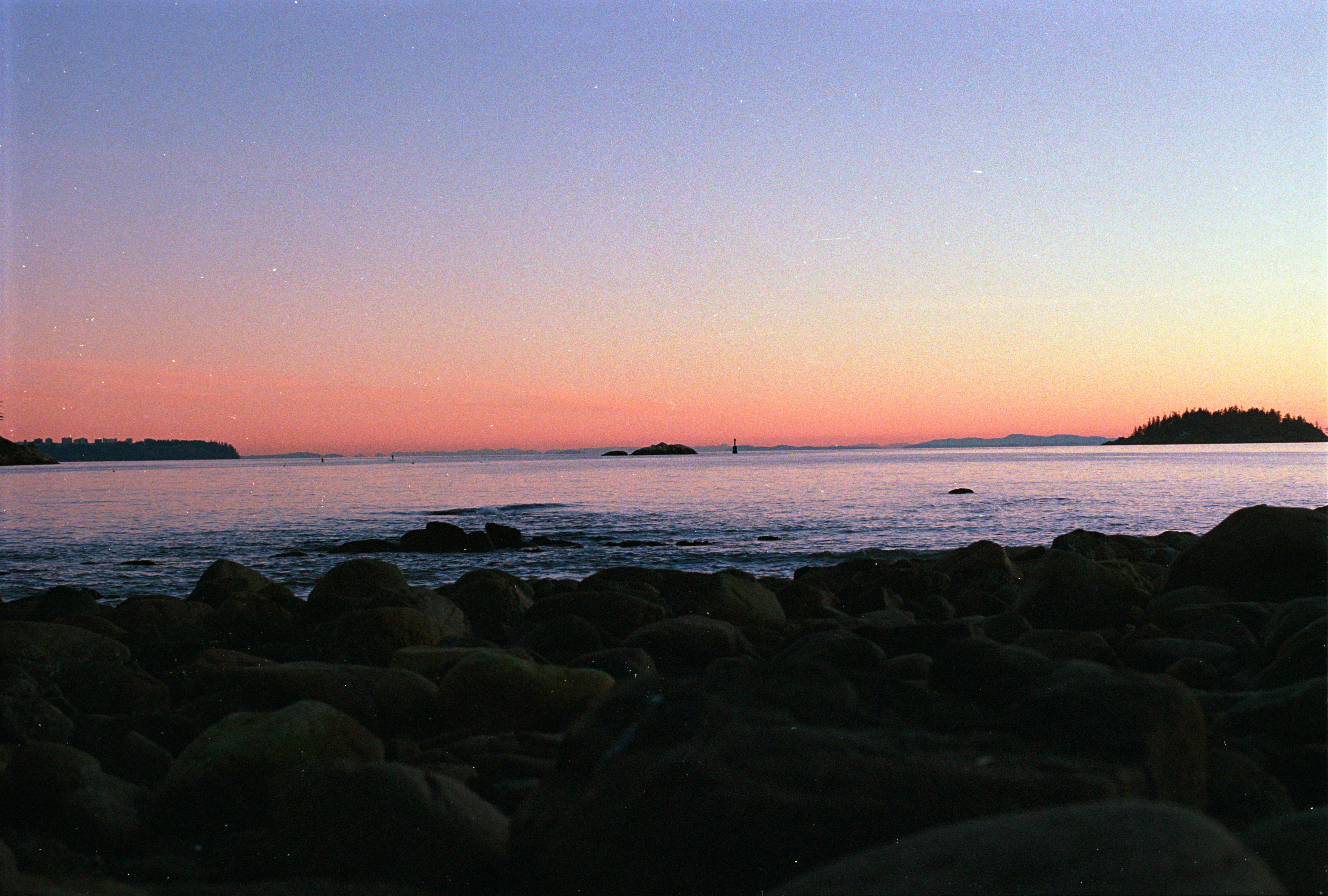 Photo by atulvi