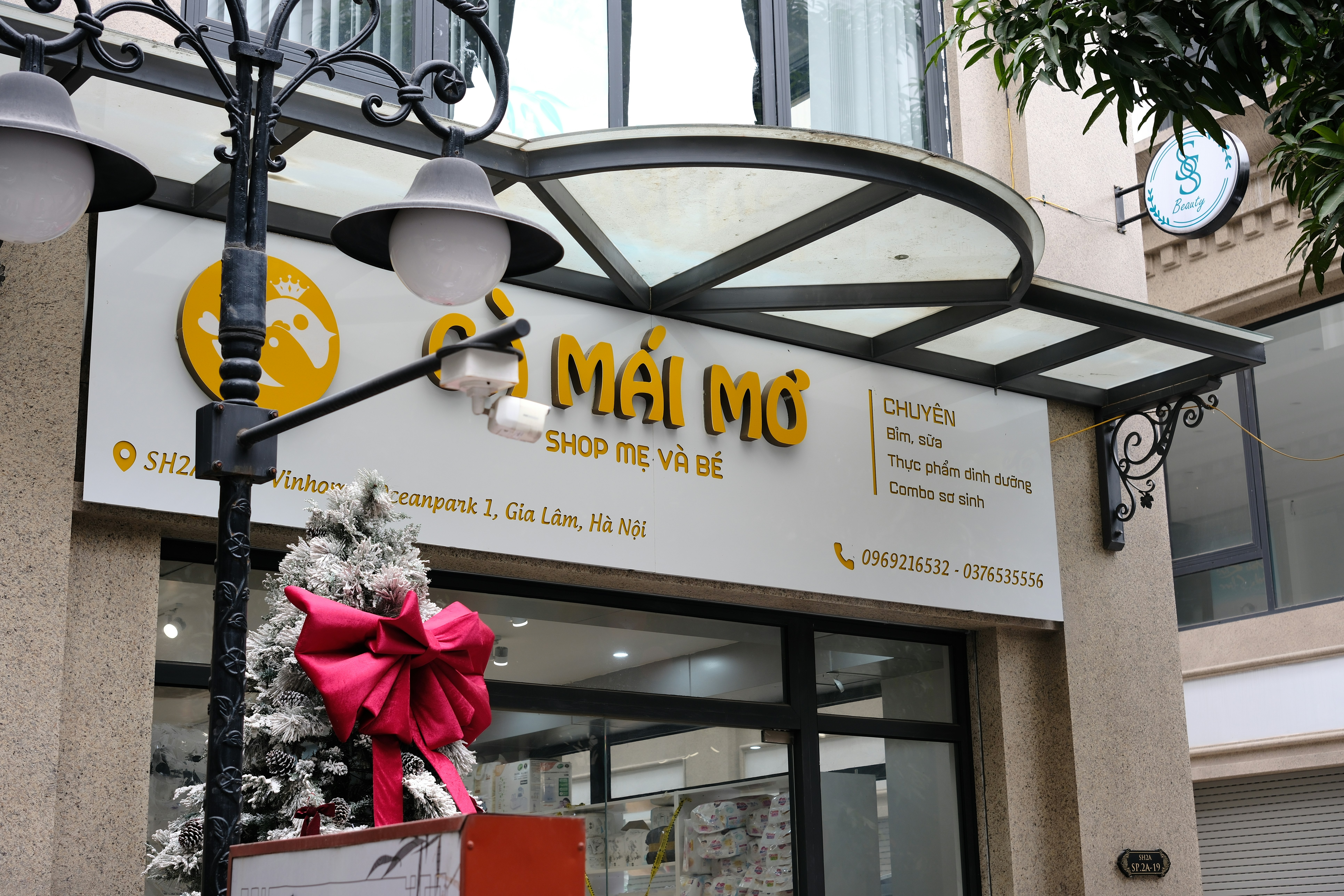 Tiệm trà bánh nắng mai