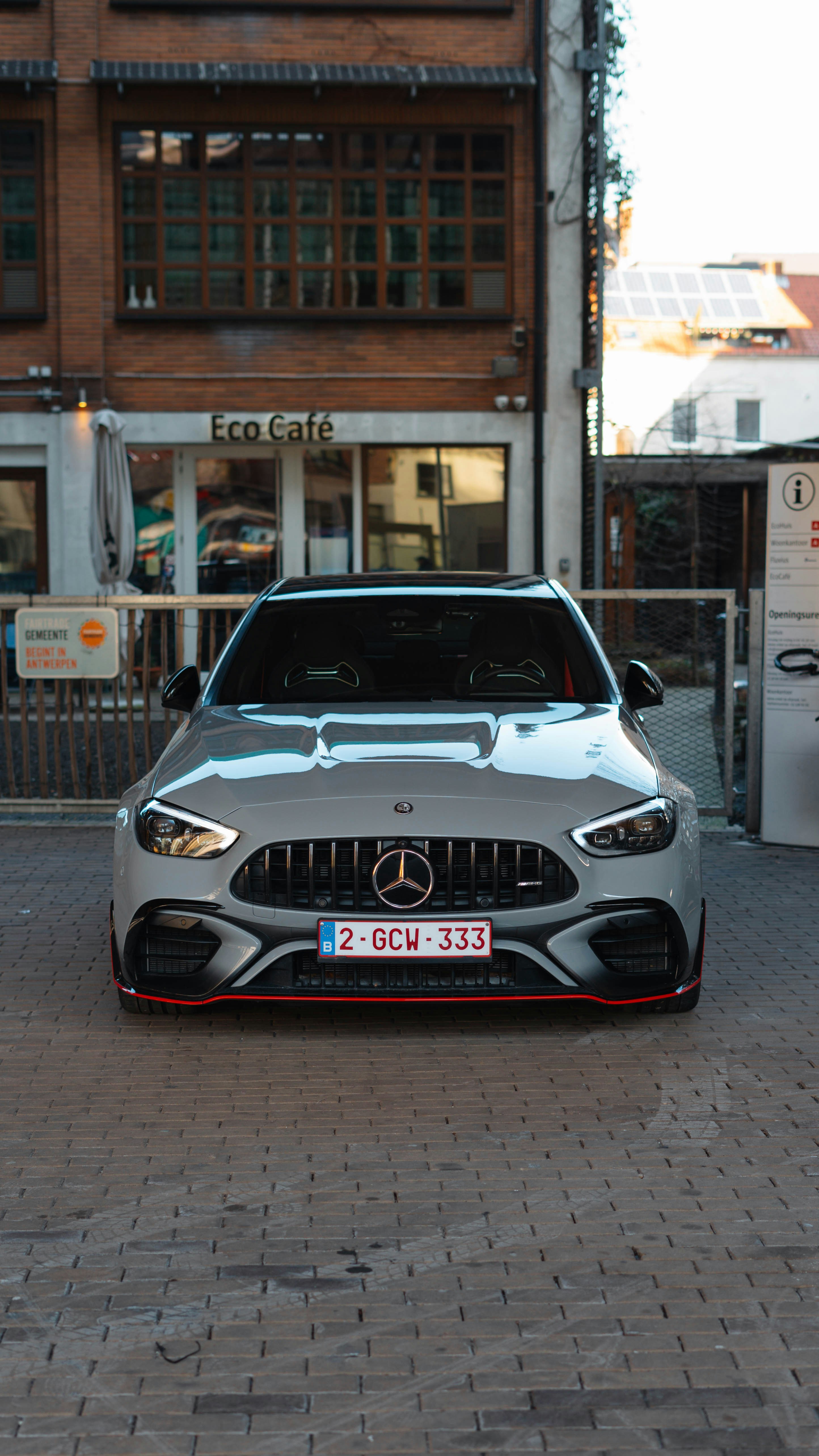 Photo by avenir_visuals