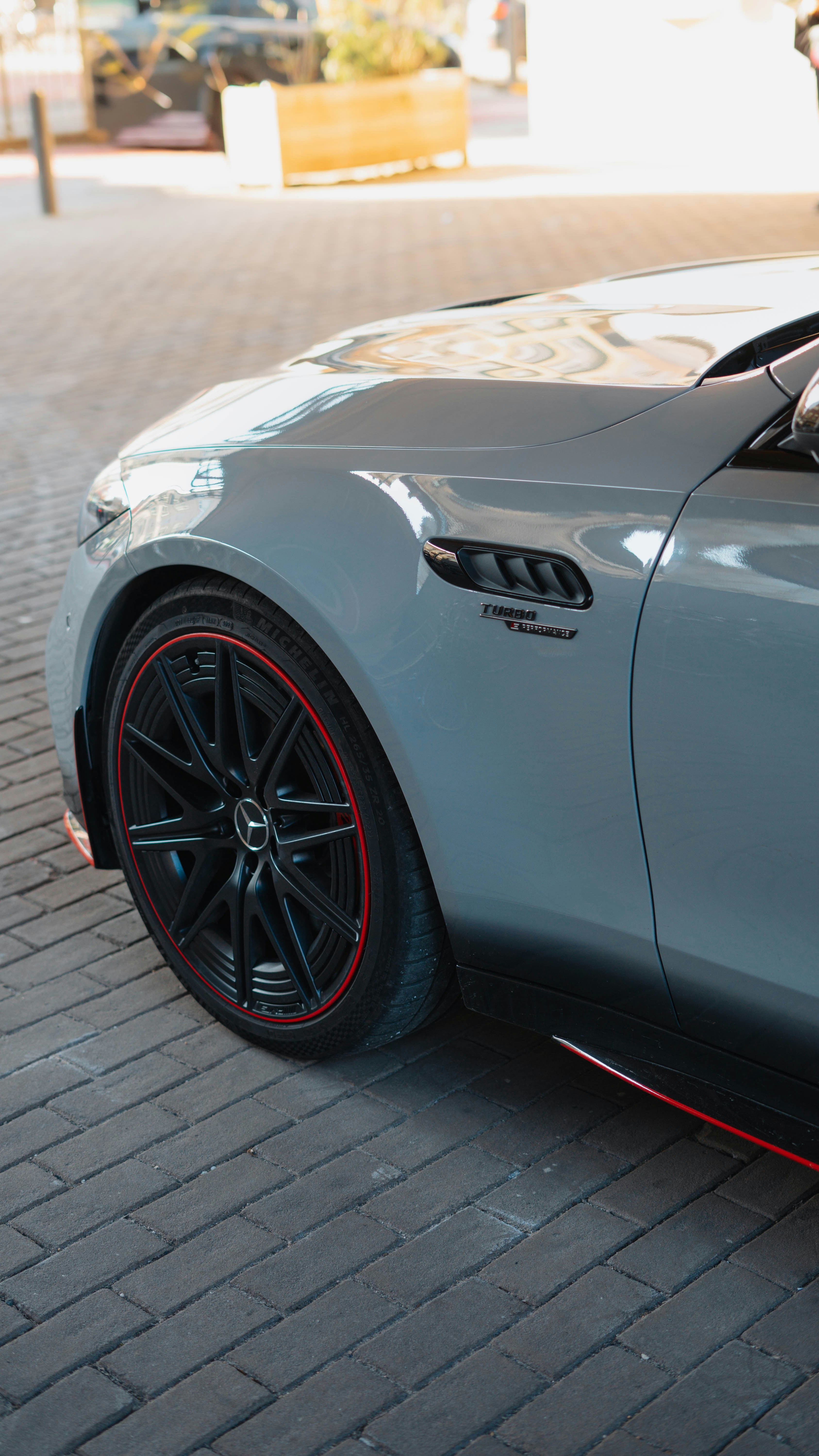 Photo by avenir_visuals