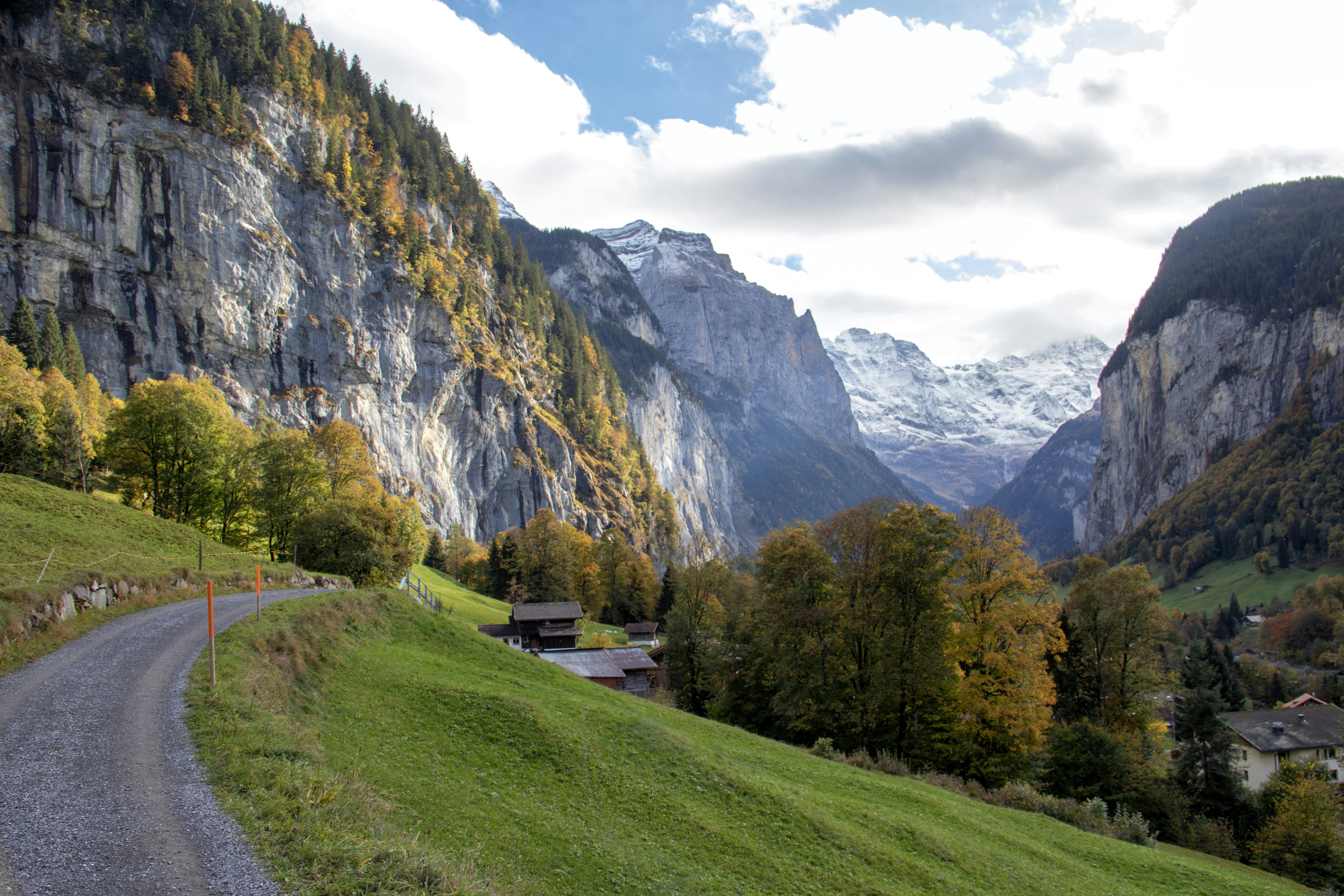 Photo by alexanderkez