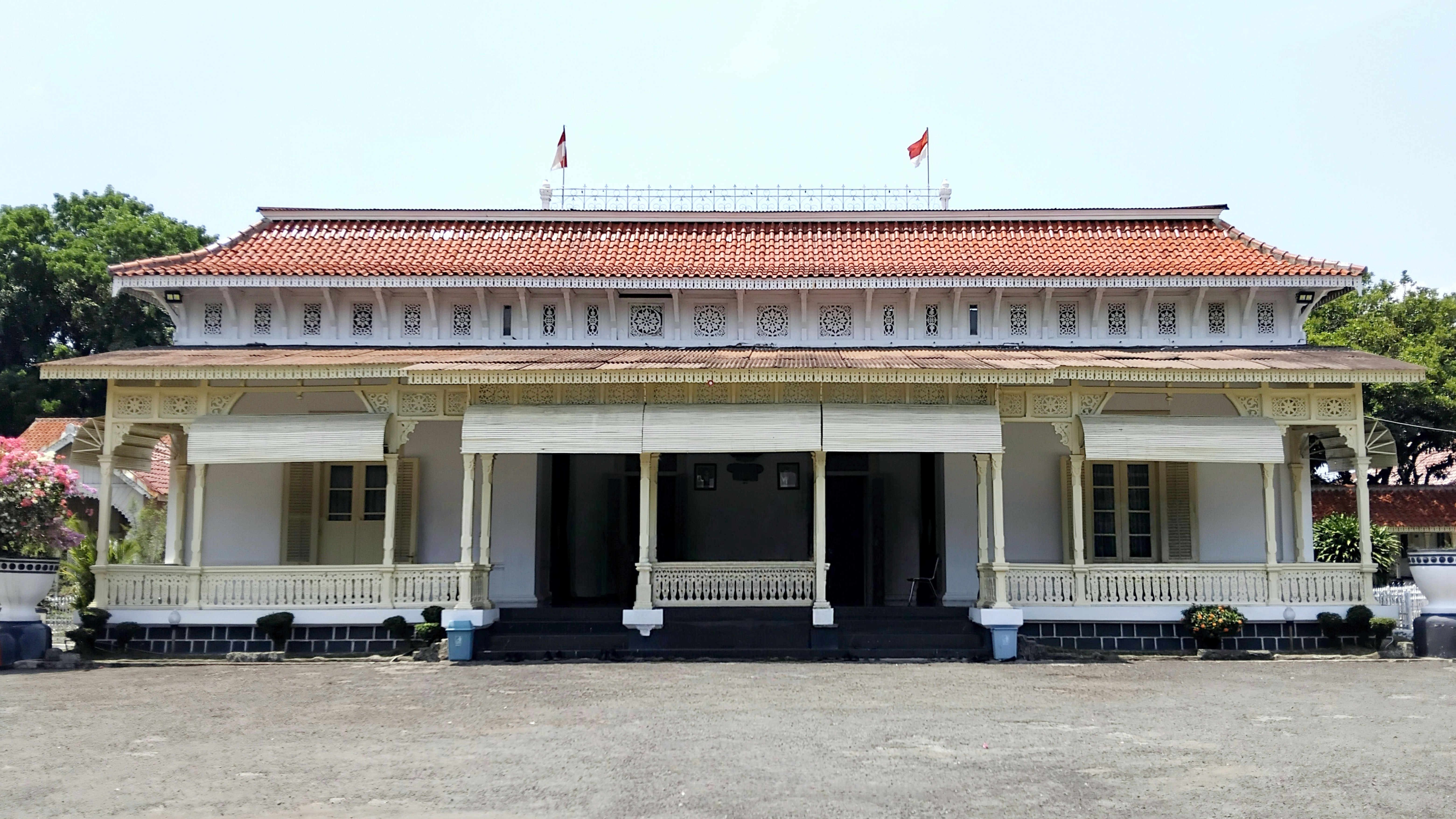 Administrative building