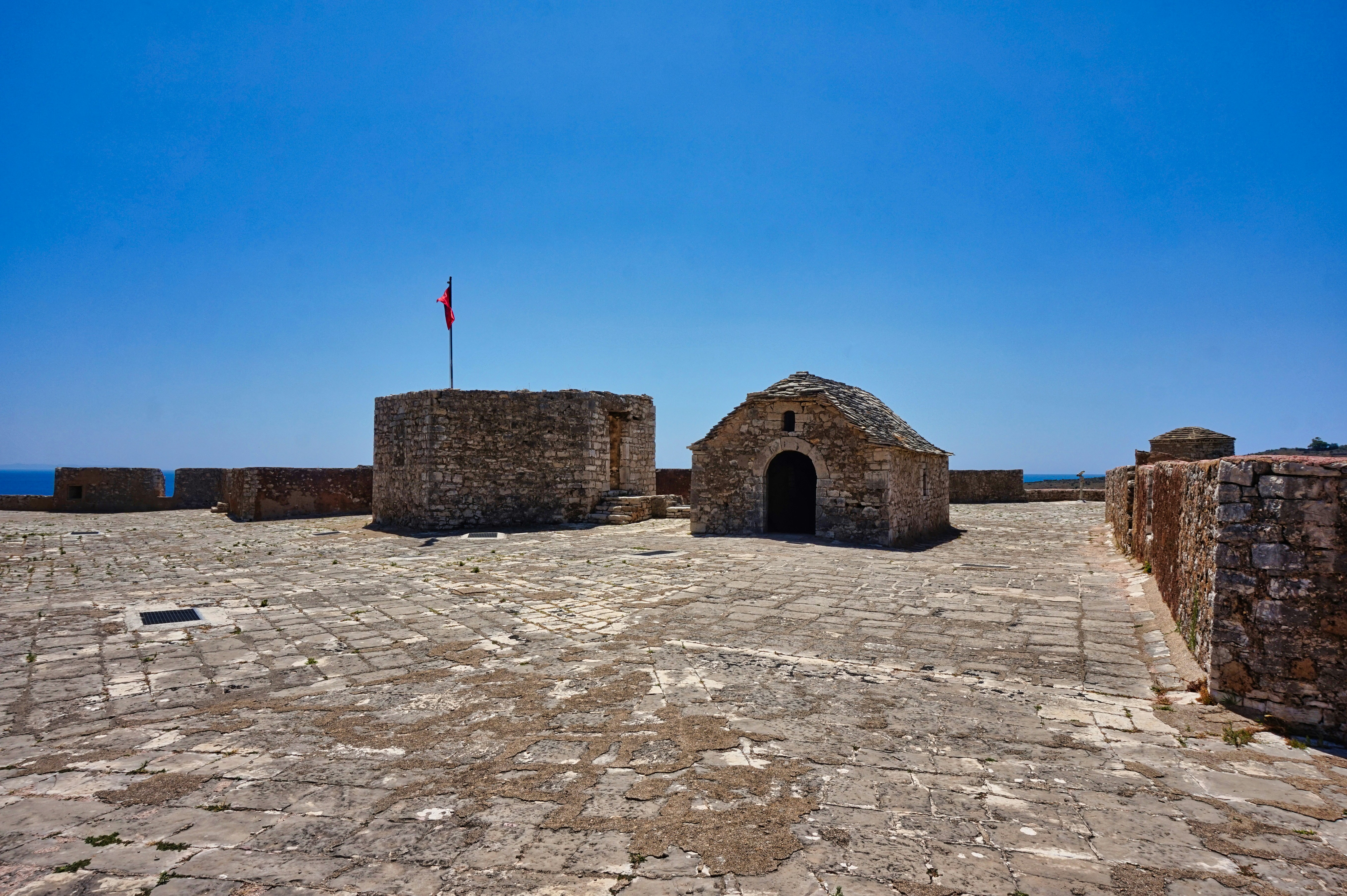 Photo by marie_worldonabudget