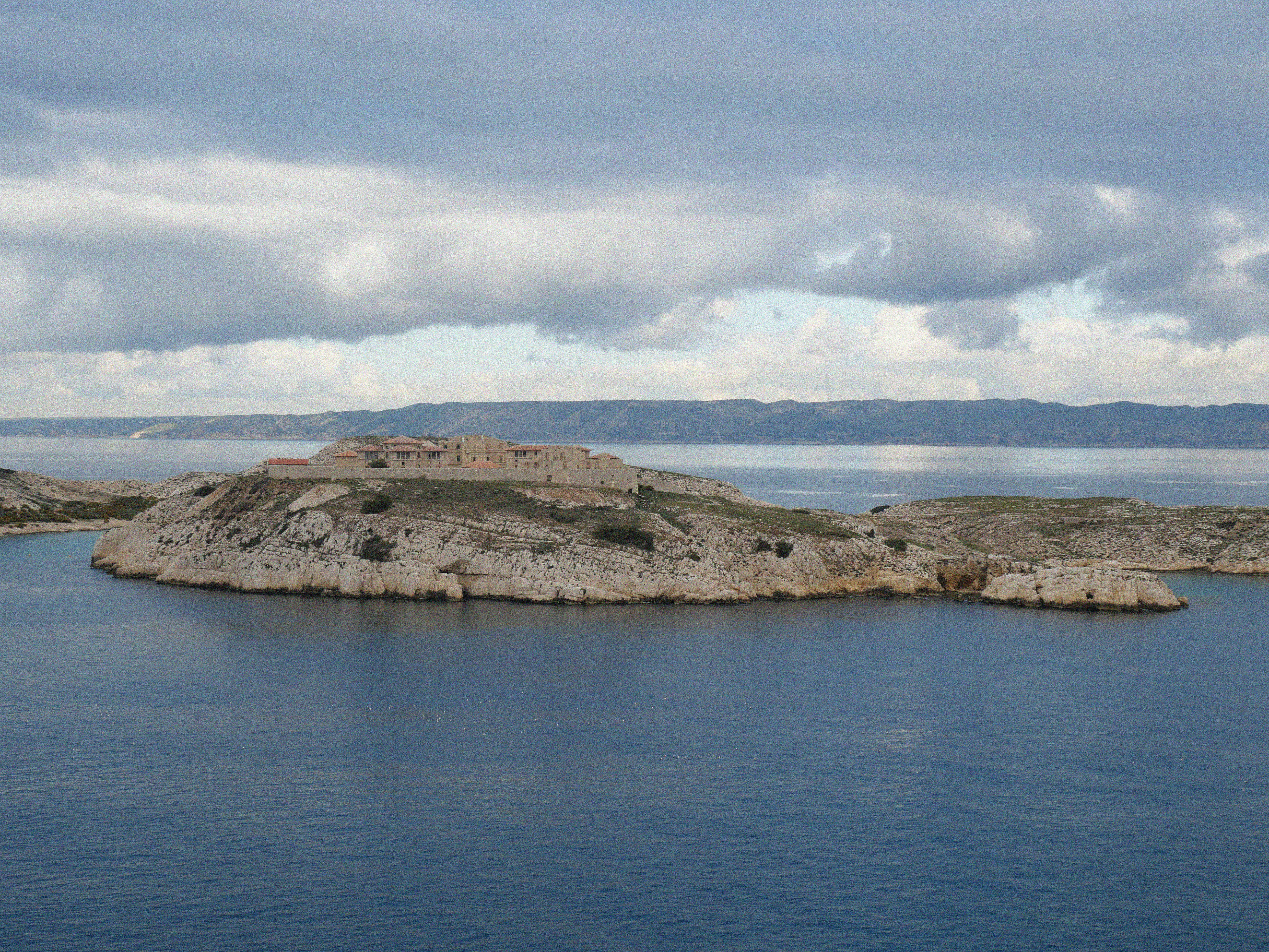 Photo by mael_leseney