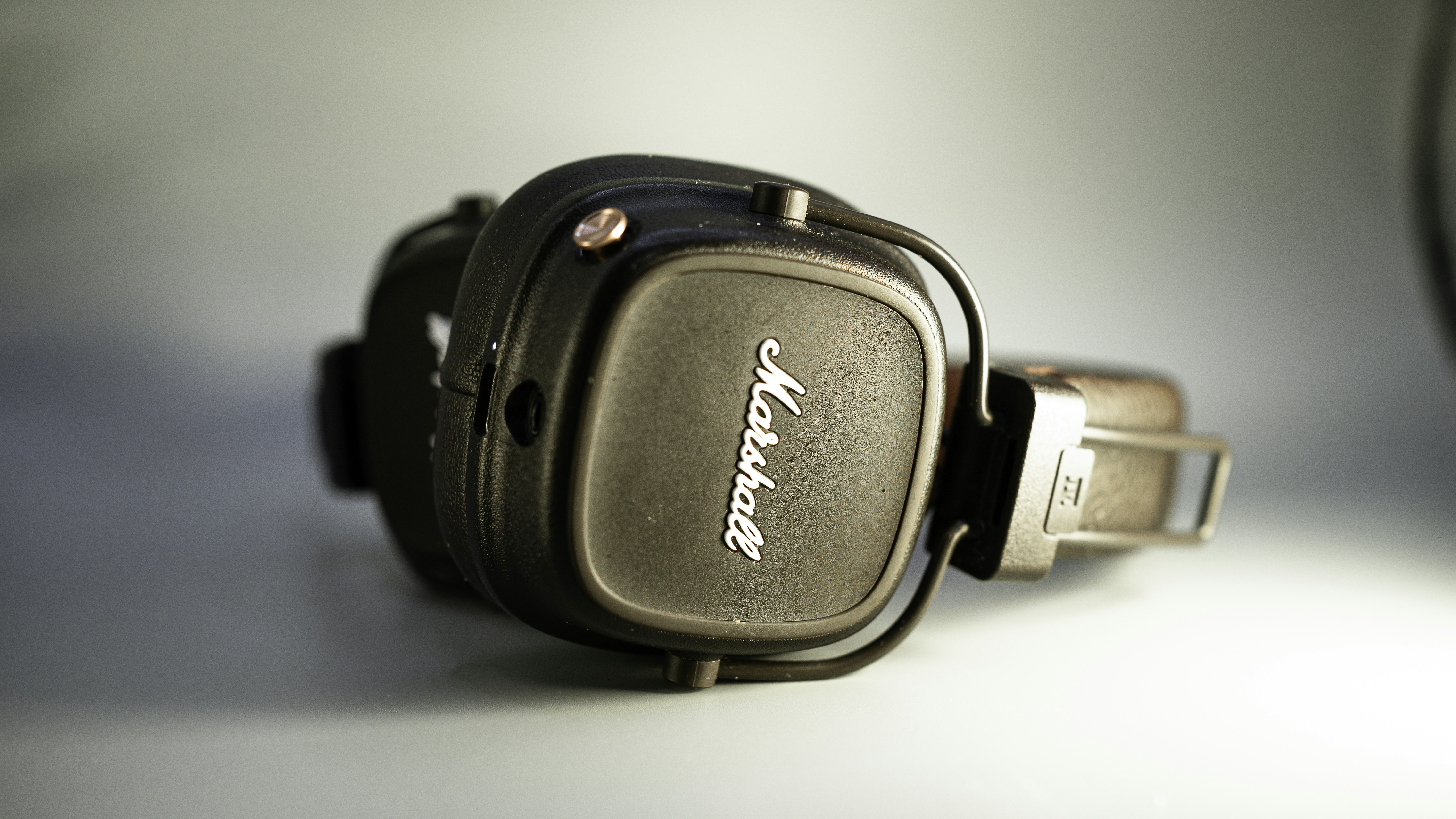 Photo by benjirokaneki